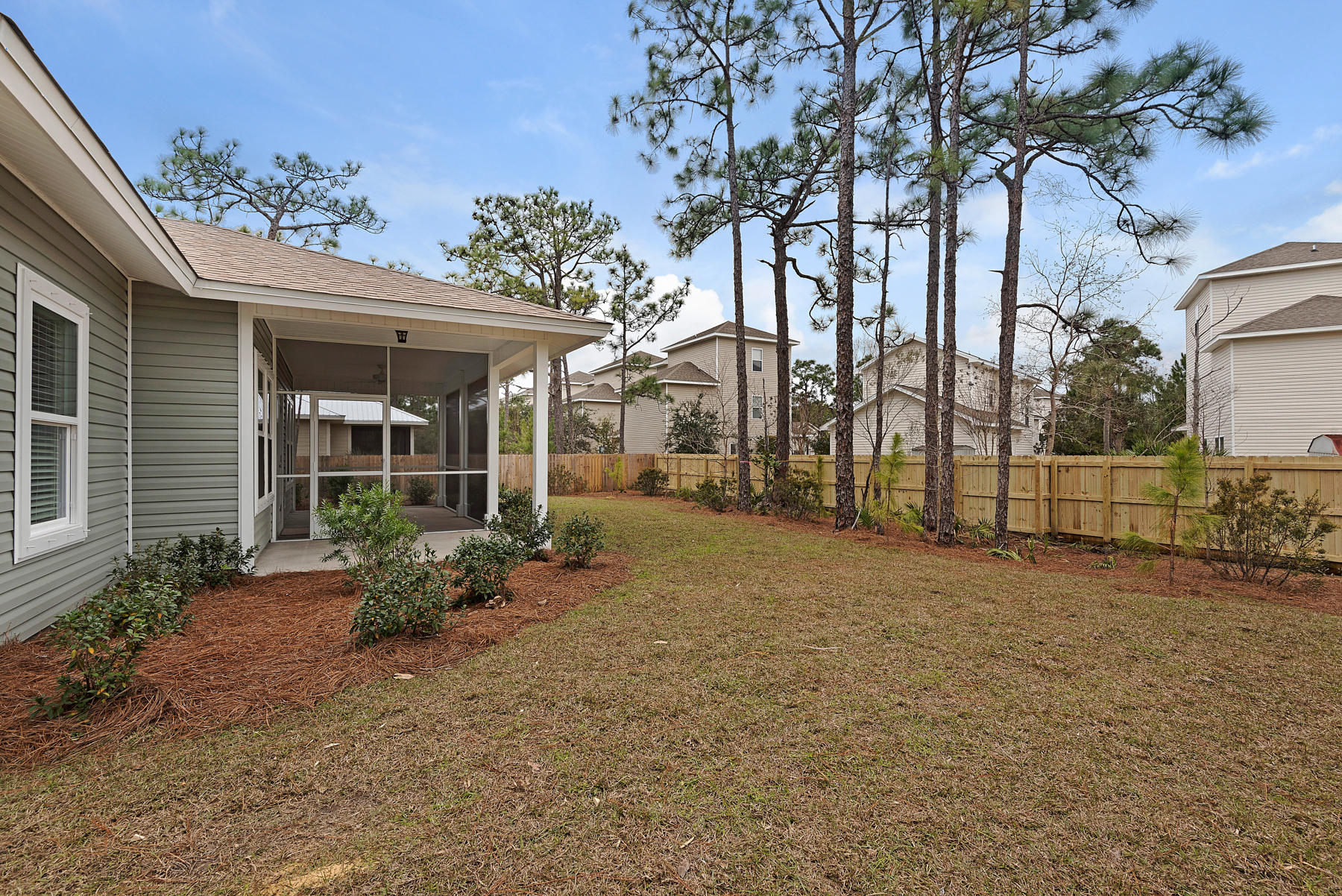 BAYOU PINES UNREC 1ST ADDN - Residential