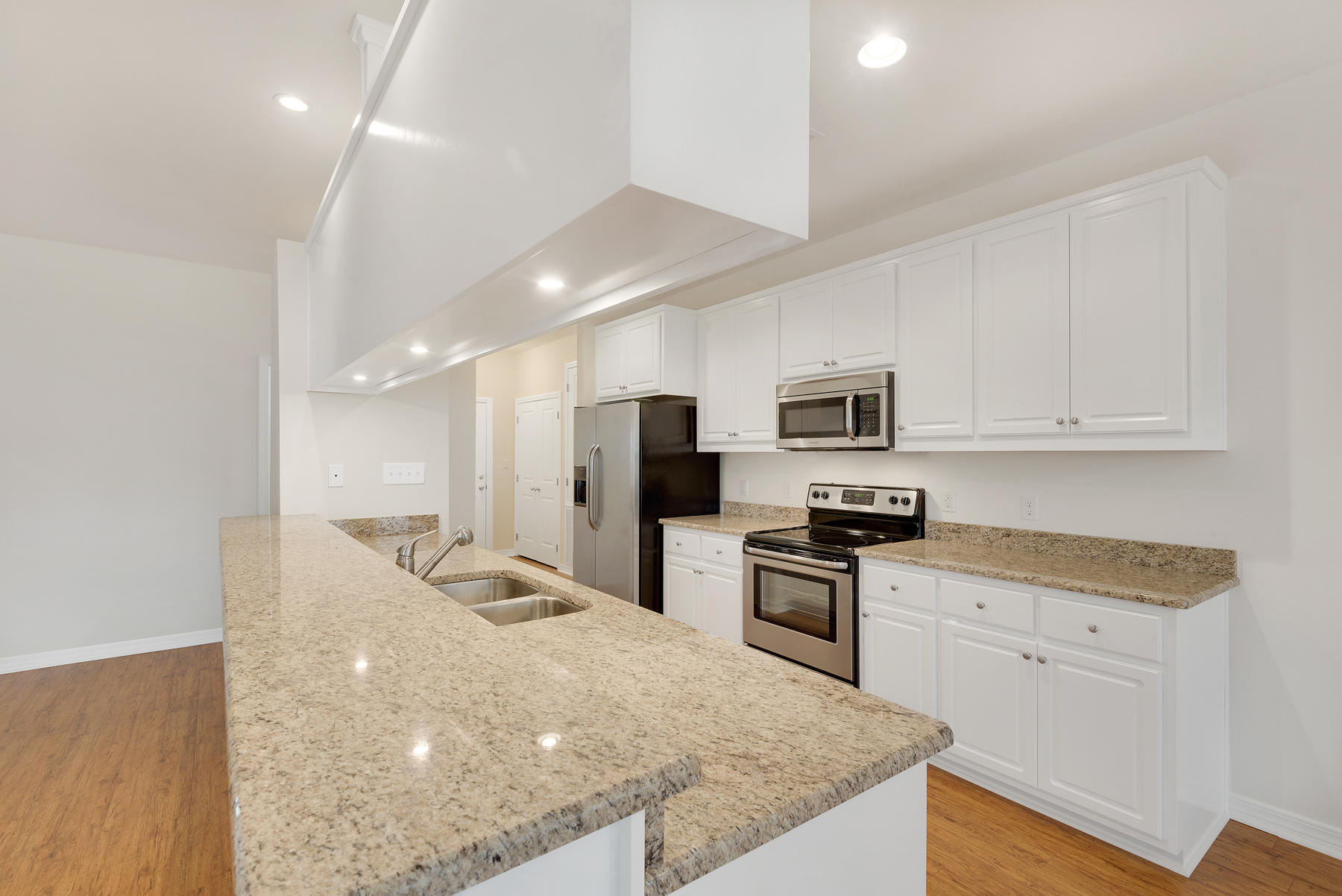 BAYOU PINES UNREC 1ST ADDN - Residential