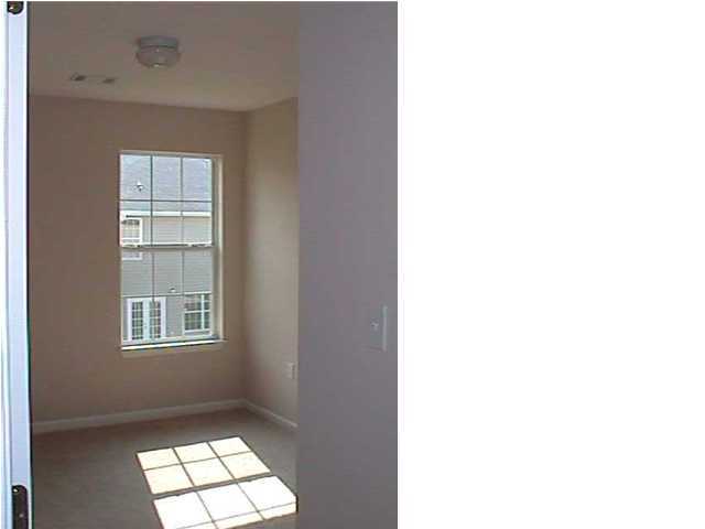 ROLLING PINES - Residential Lease