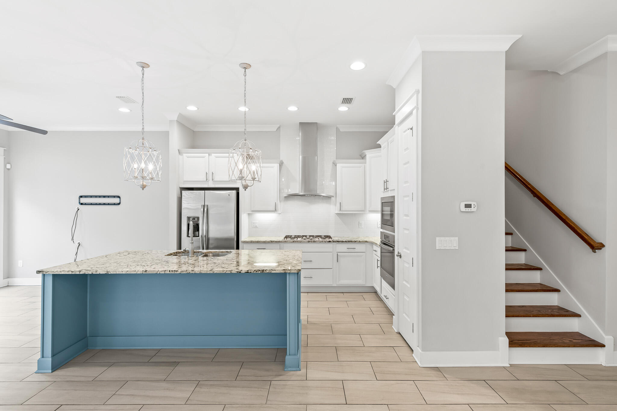 PROMINENCE - Residential