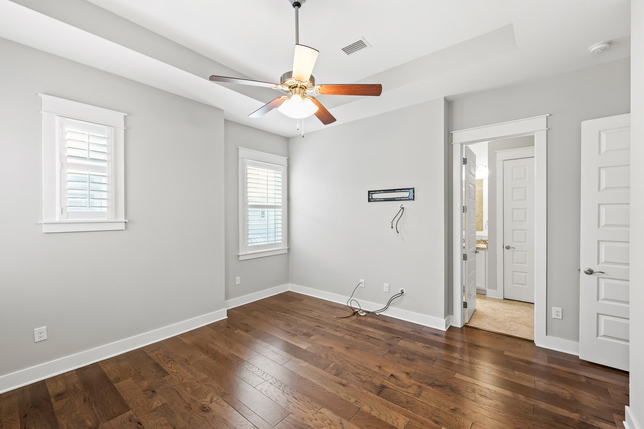 PROMINENCE - Residential