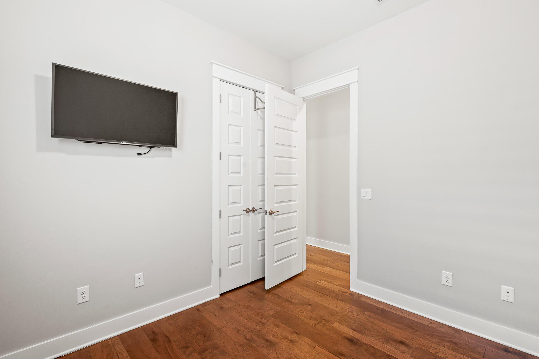 PROMINENCE - Residential