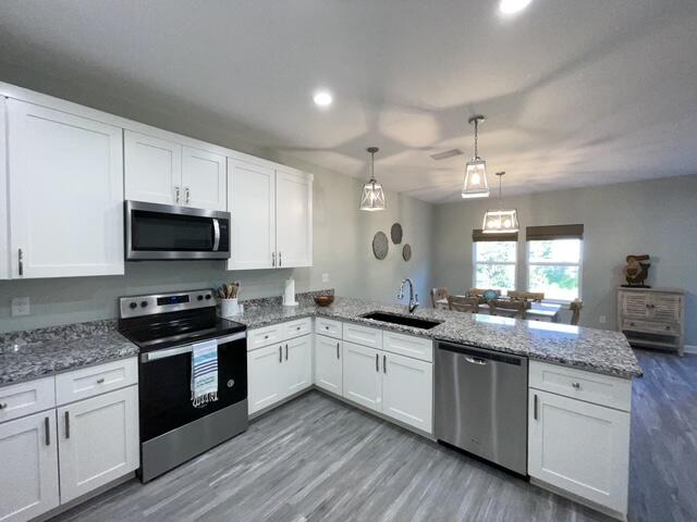 LAGUNA BEACH ESTATES 7TH ADDN - Residential