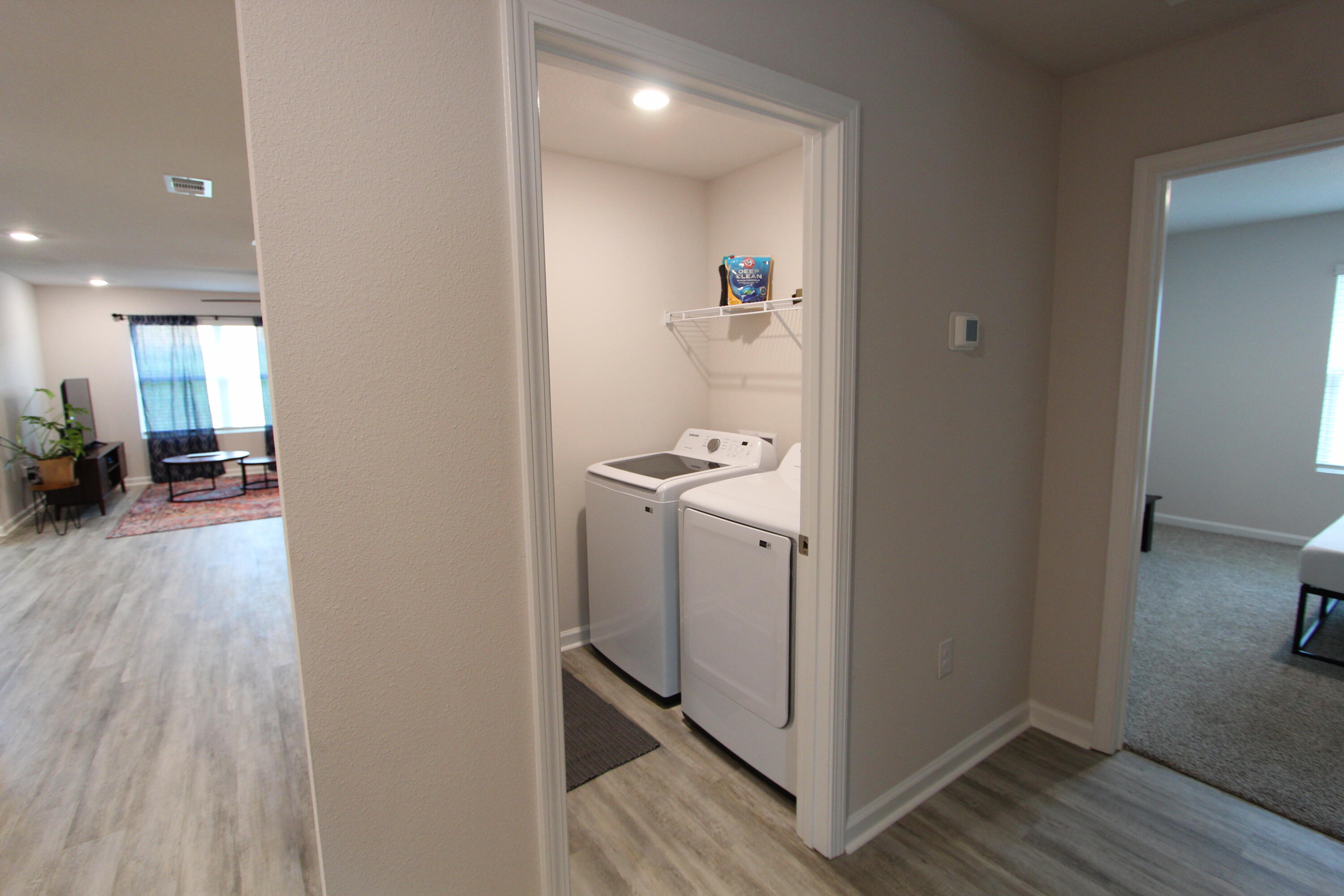 Royal Estates - Residential Lease