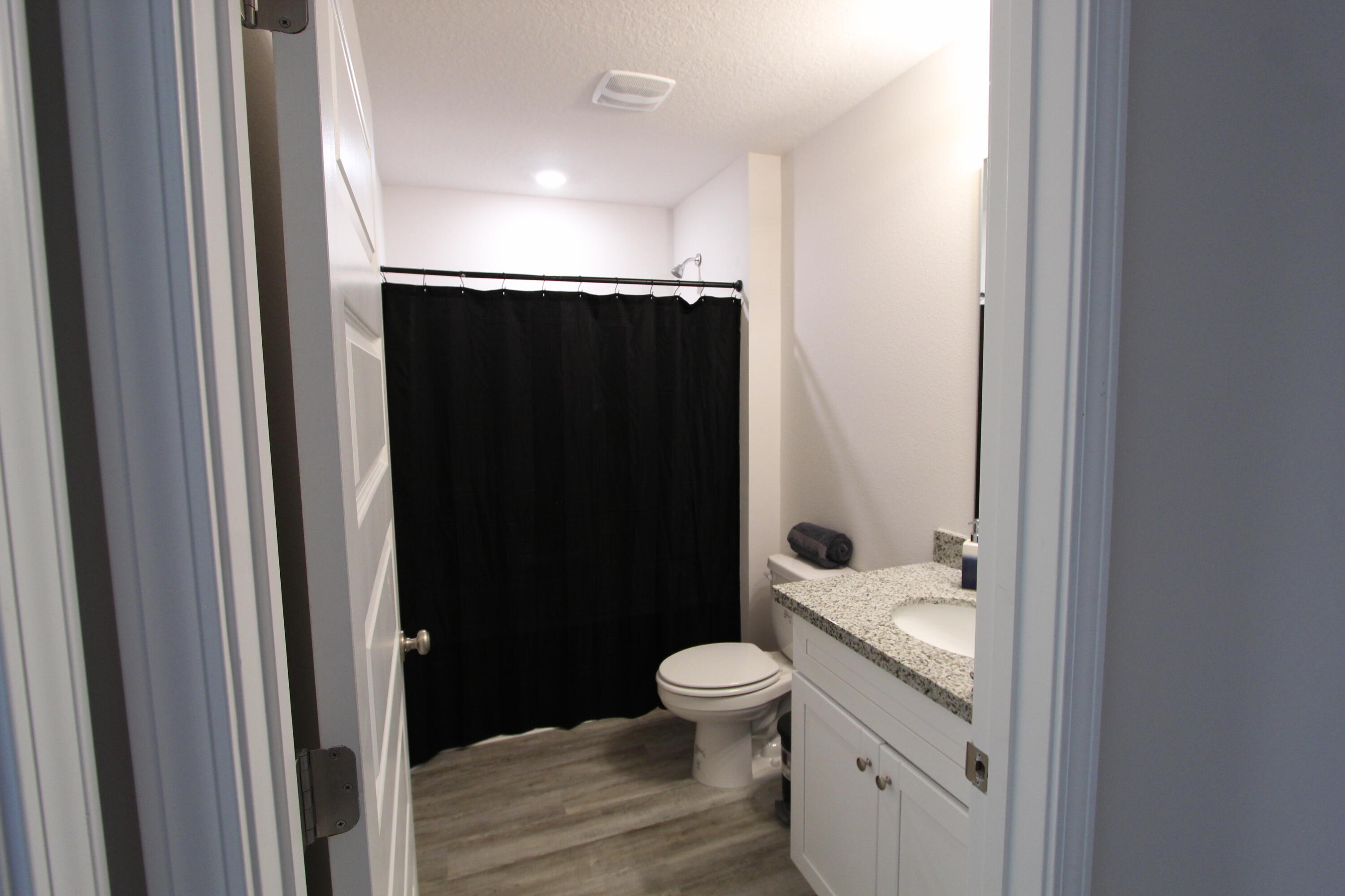 Royal Estates - Residential Lease