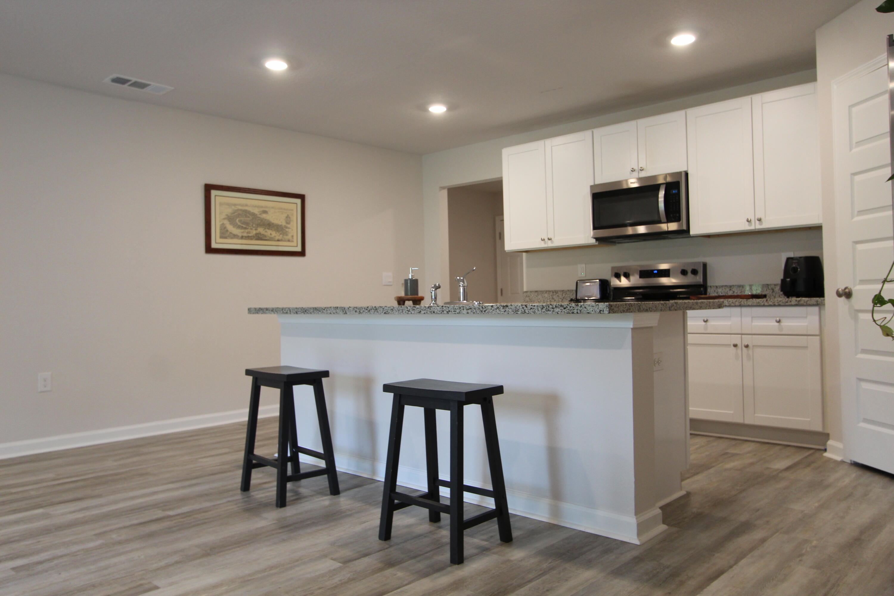 Royal Estates - Residential Lease
