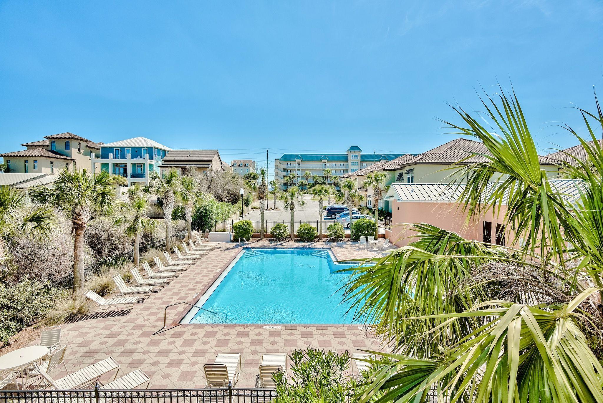 MIRAMAR BEACH VILLAS - Residential