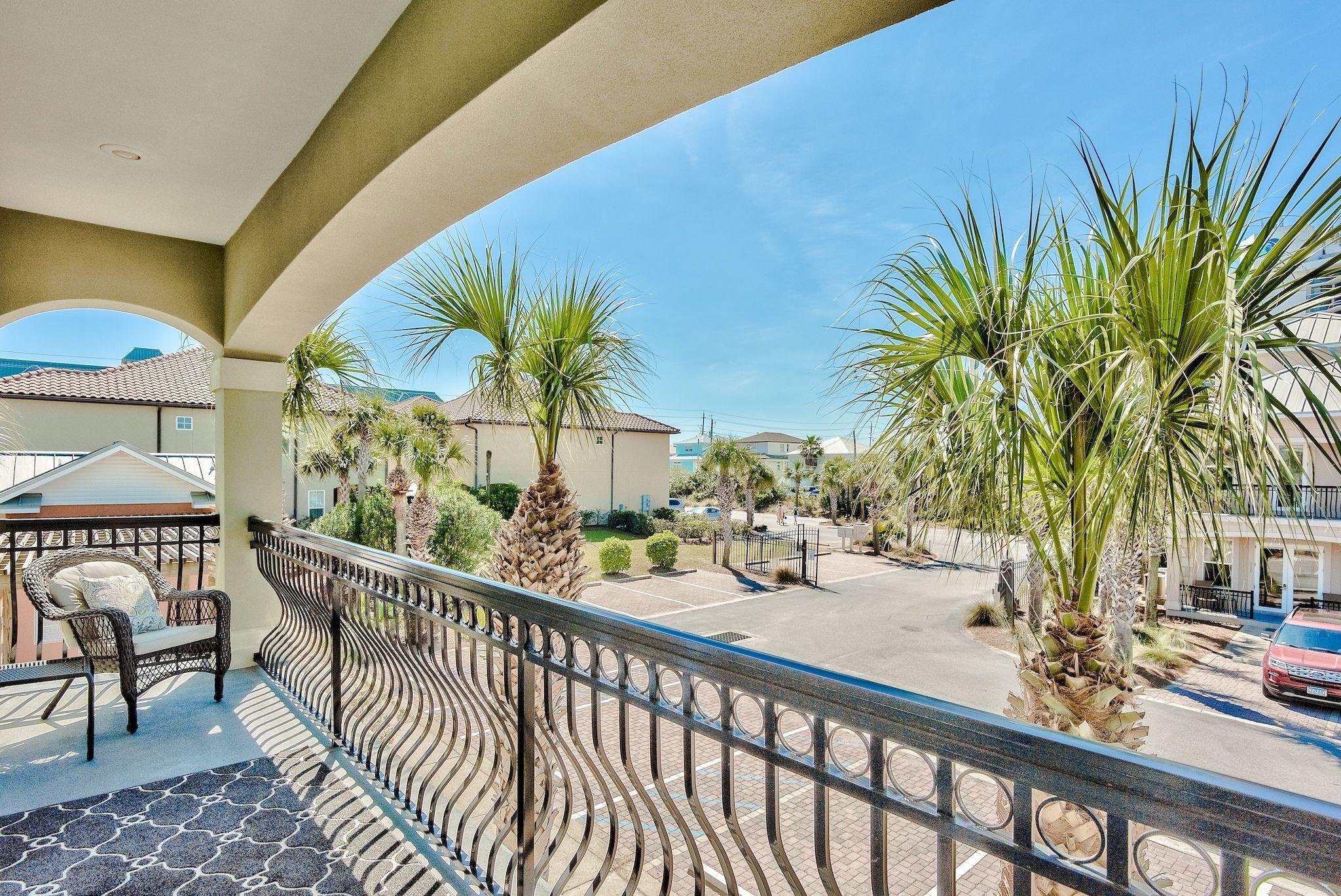 MIRAMAR BEACH VILLAS - Residential