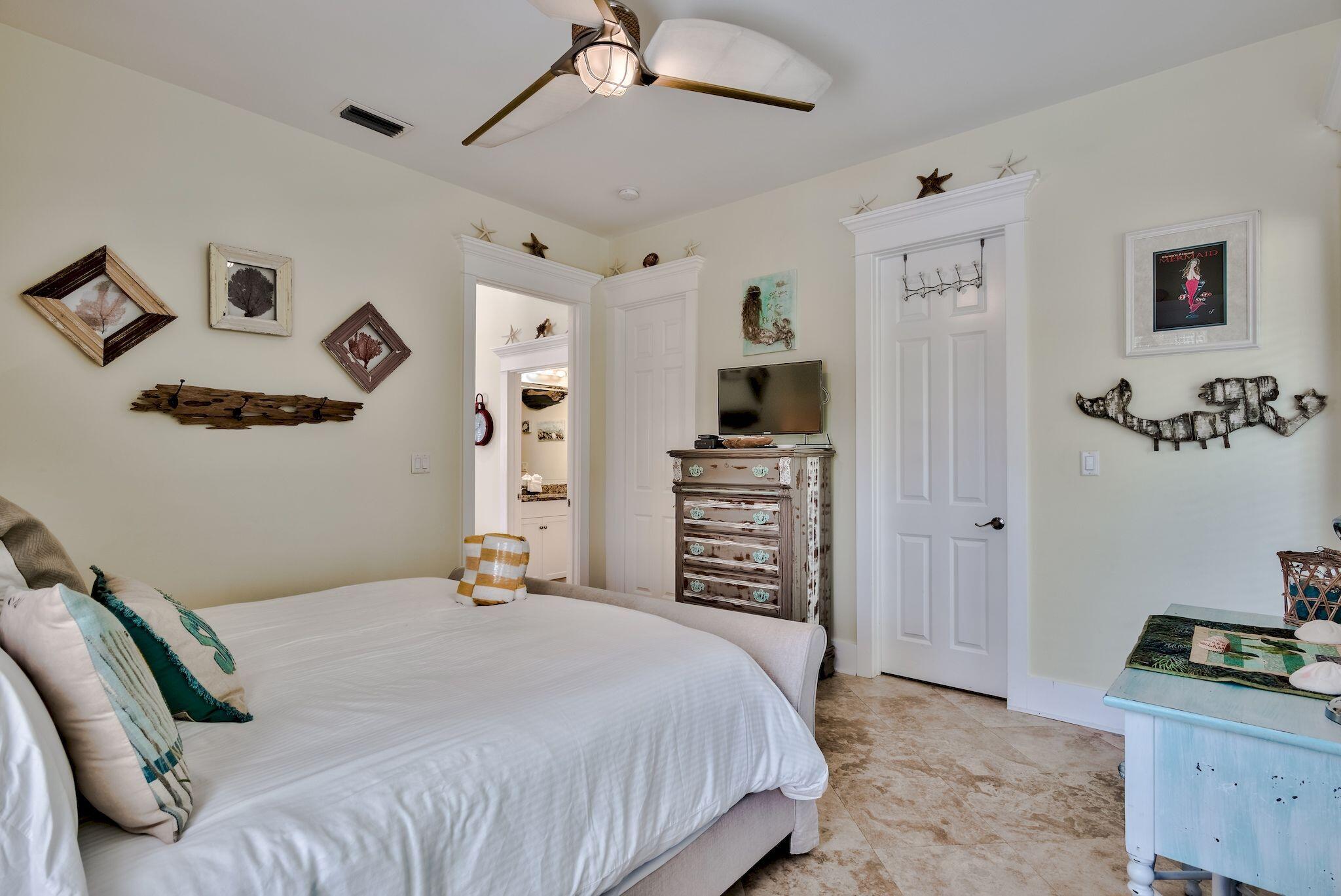 MIRAMAR BEACH VILLAS - Residential