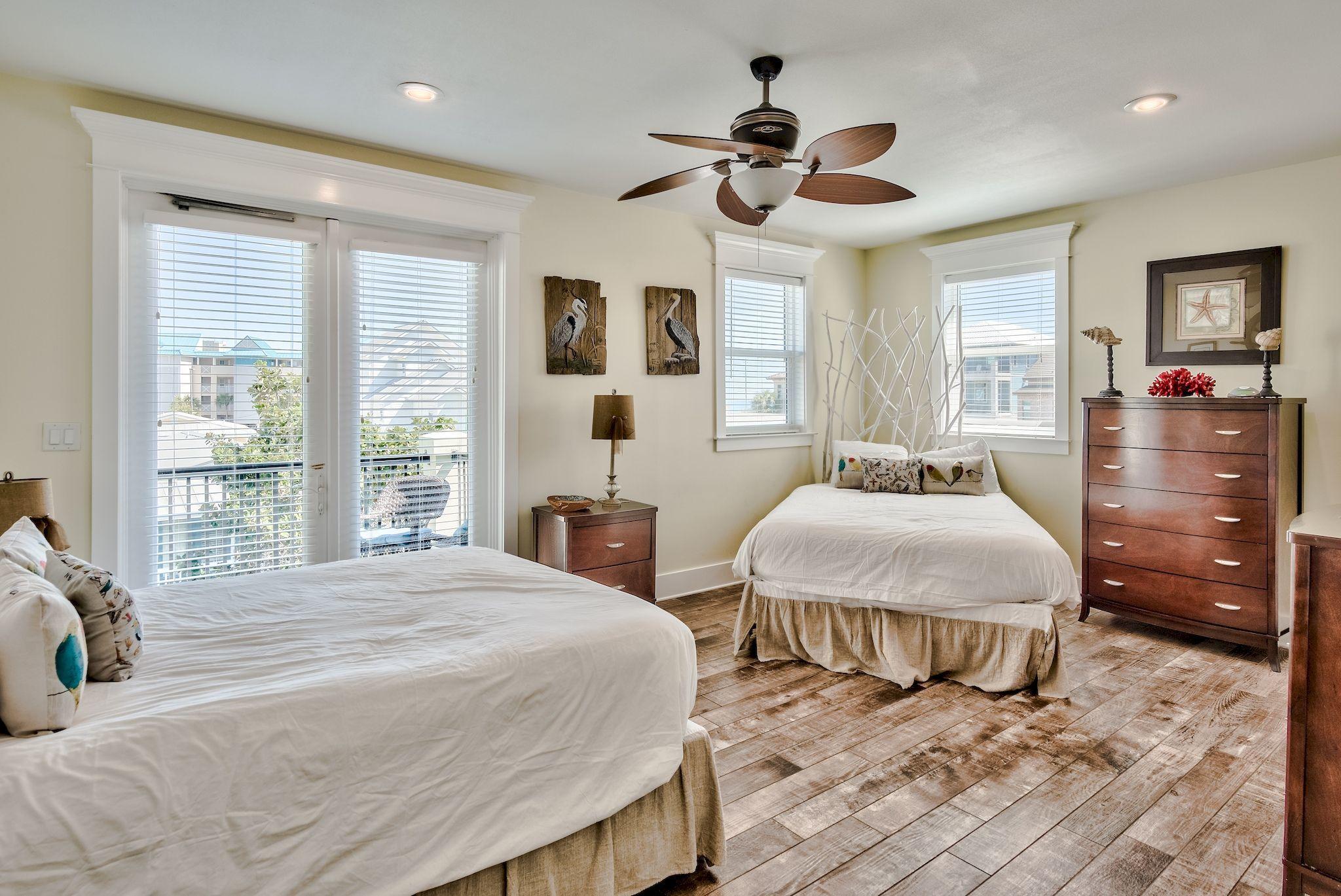 MIRAMAR BEACH VILLAS - Residential