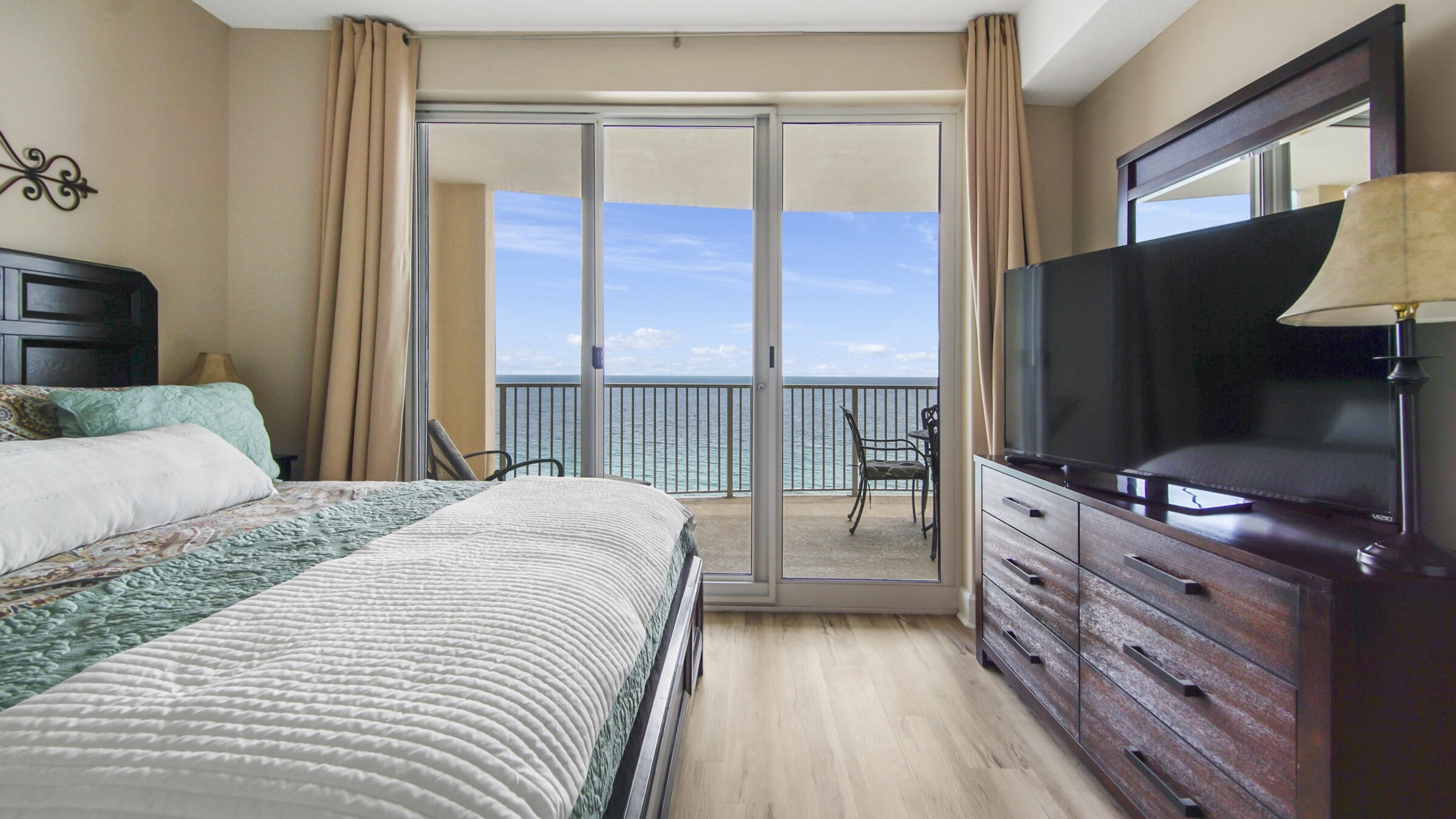 OCEAN VILLA - Residential