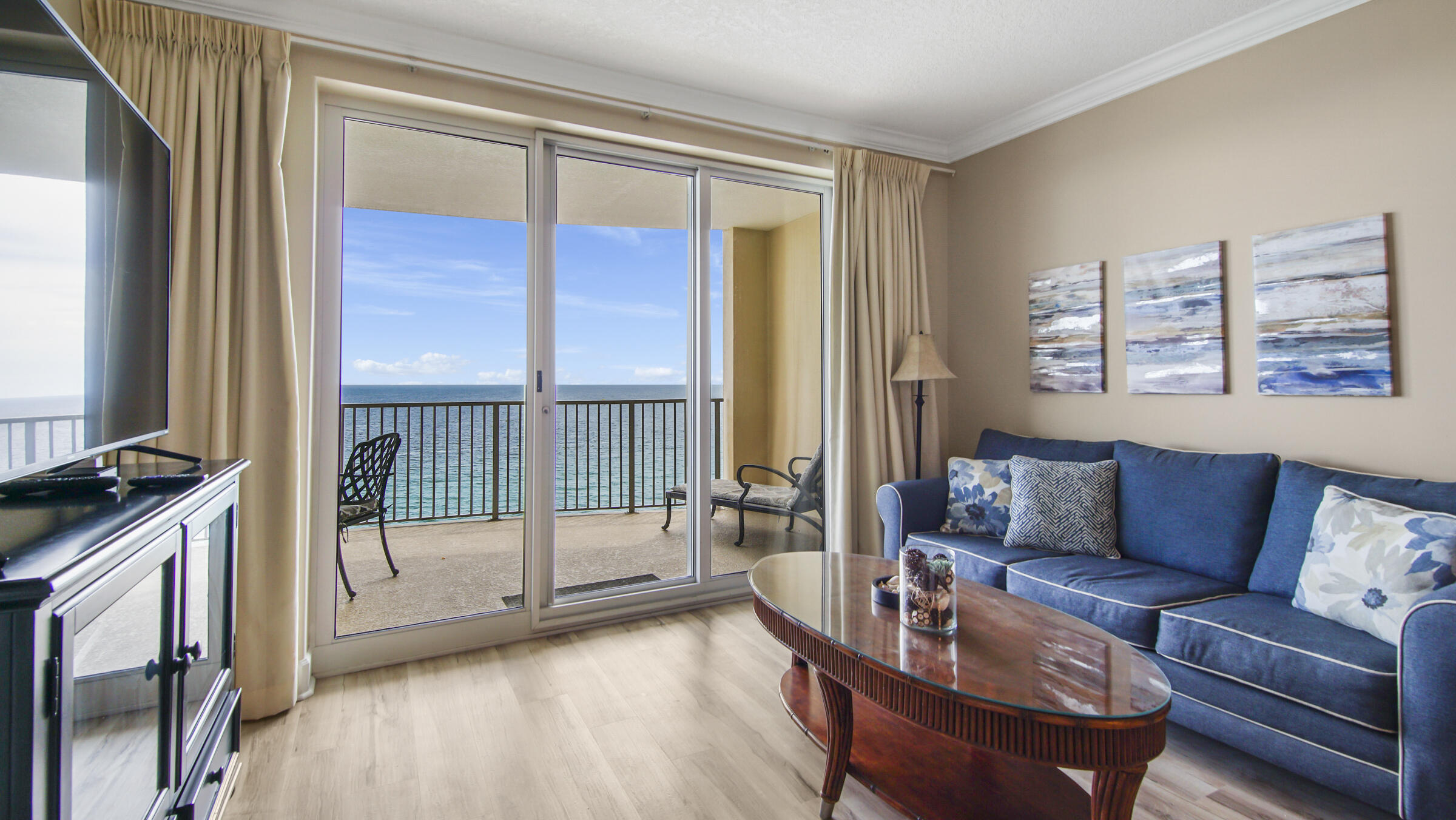 OCEAN VILLA - Residential