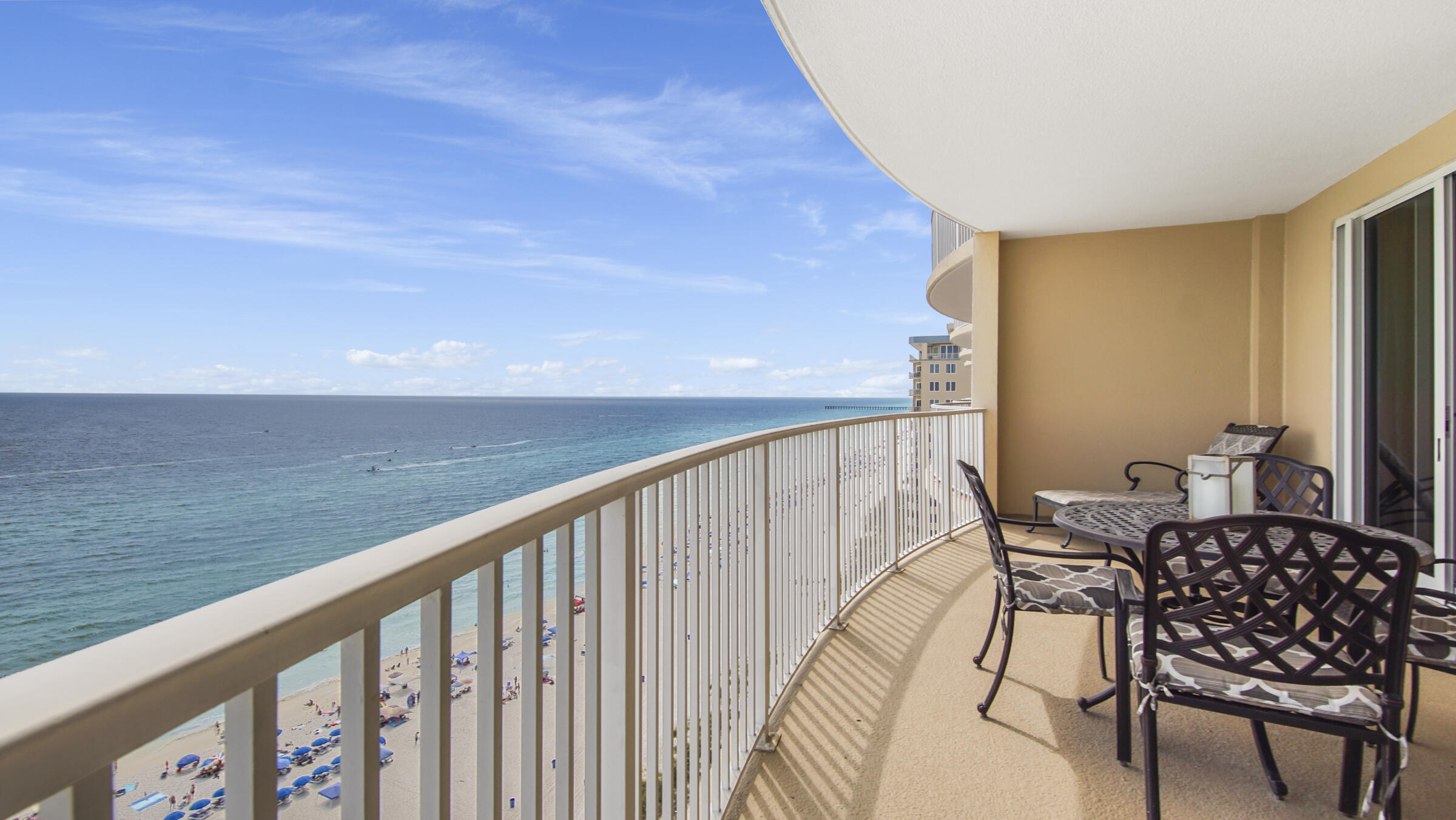 OCEAN VILLA - Residential