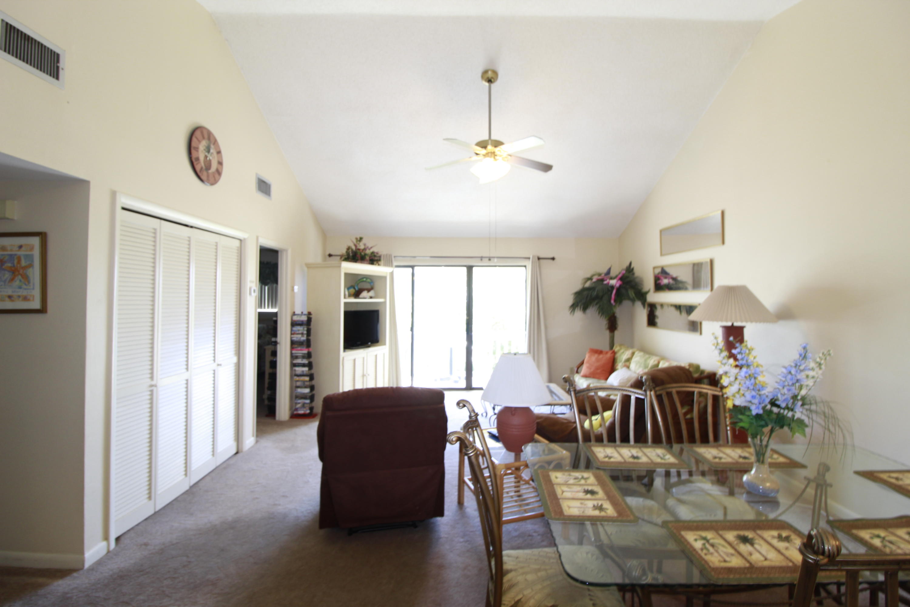 CHATEAU LA MER II - Residential