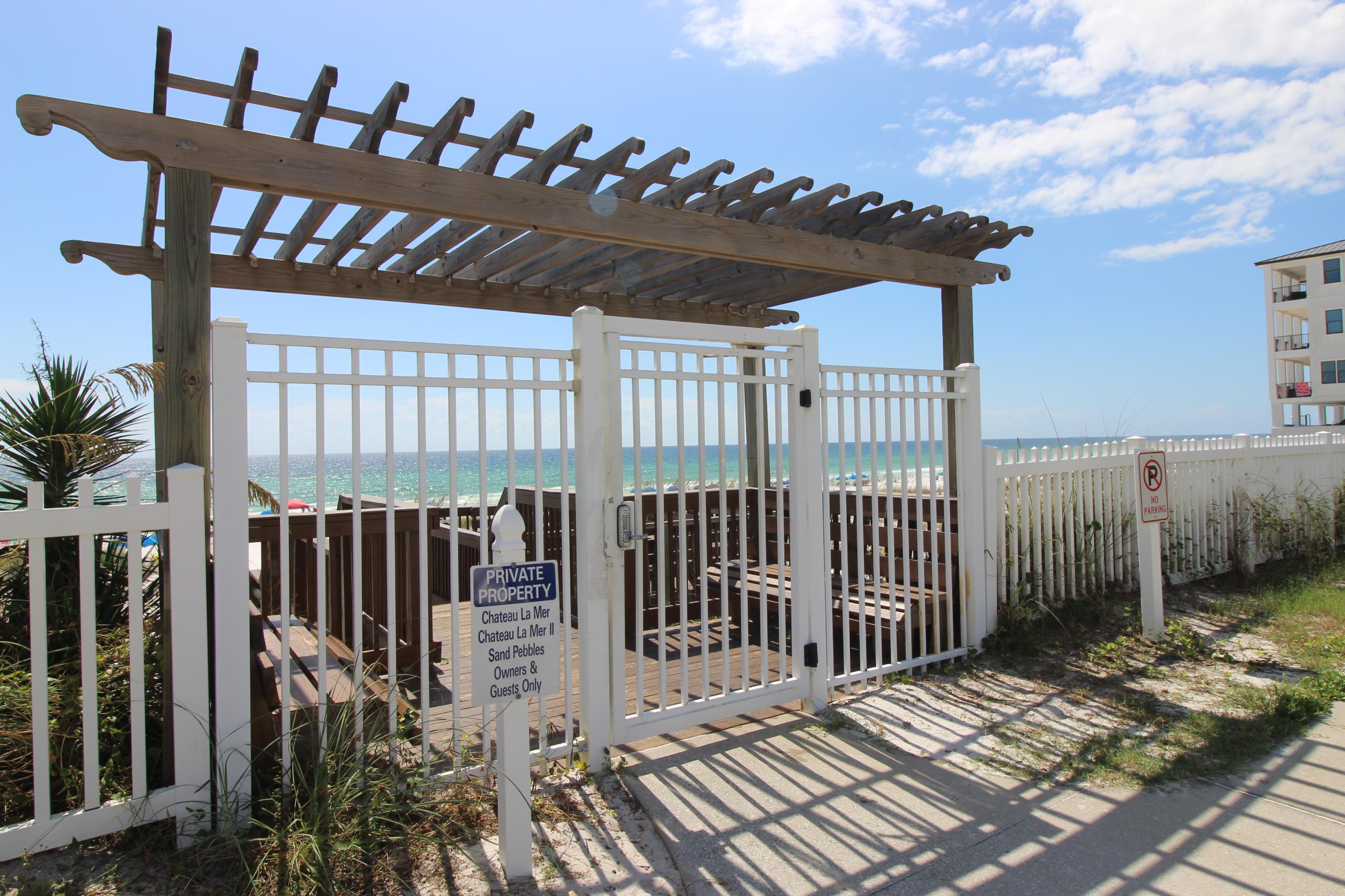 CHATEAU LA MER II - Residential