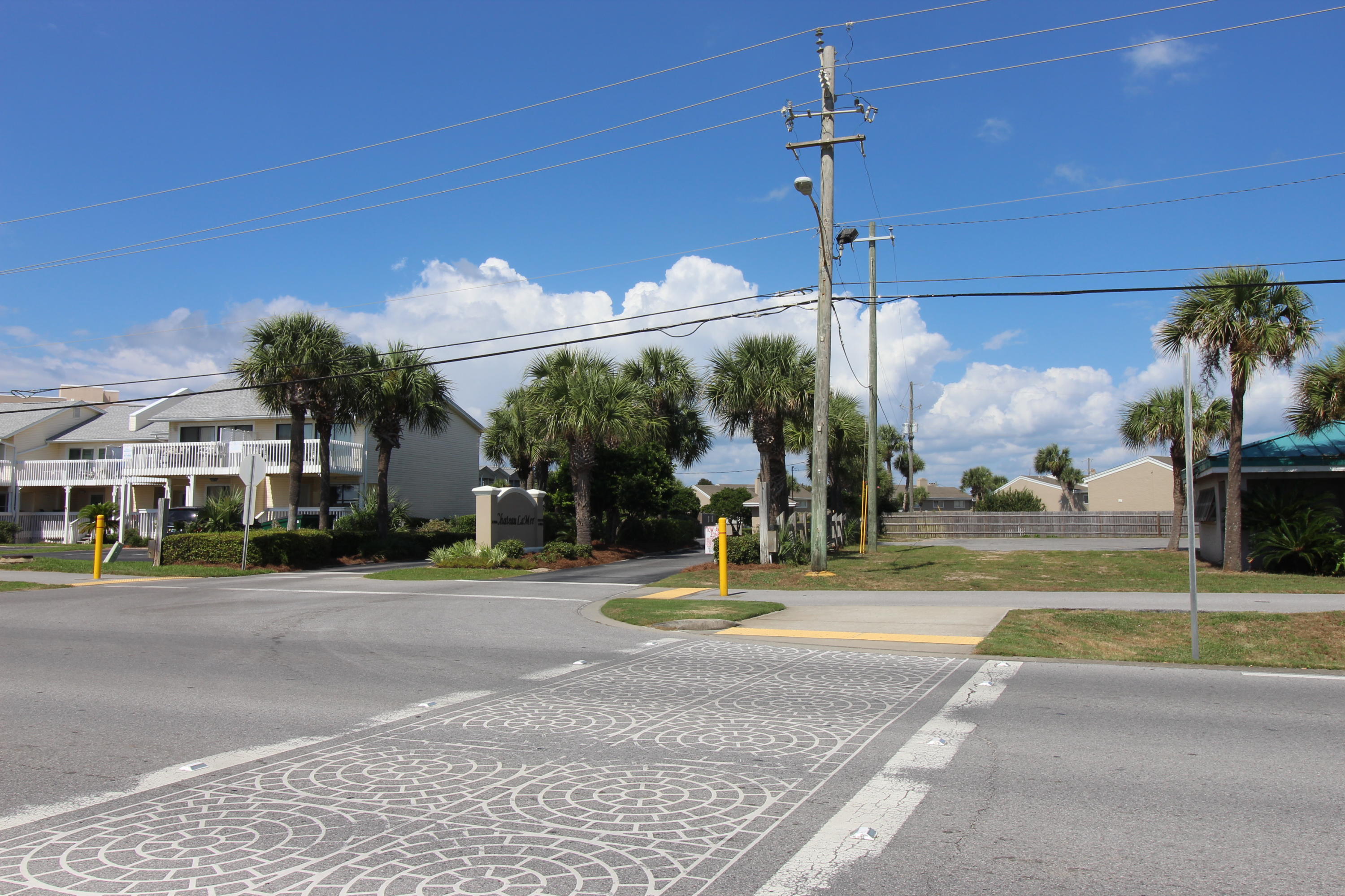 CHATEAU LA MER II - Residential