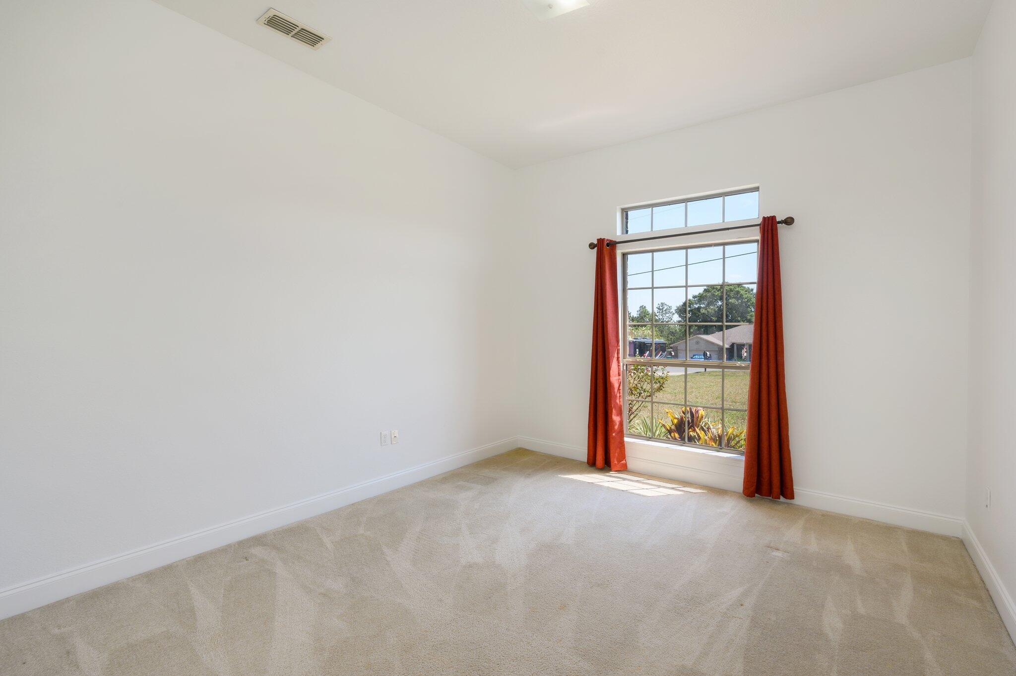 SILVER SPRINGS EST - Residential