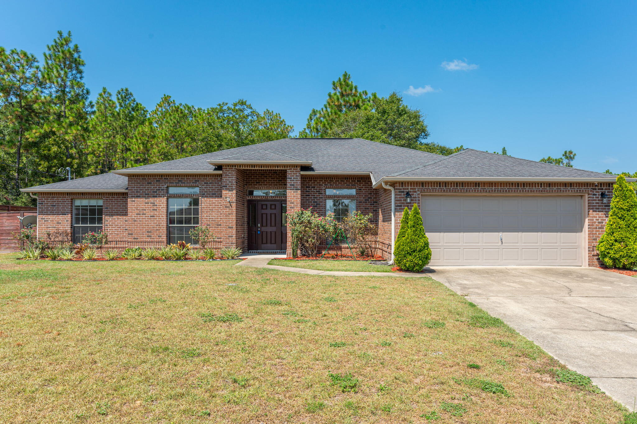 🏡 Charm meets Space on Half-Acre Haven! 🌳Welcome to your dream abode - a freshly painted, single-story gem with 4 bedrooms, 2 bathrooms and a brand new Vivint security system. This inviting brick house boasts tranquility and privacy with its expansive, fenced-in yard spanning over half an acre. Park your dreams and up to 10 cars effortlessly on the spacious driveway. Plus, with no HOA to worry about, you have the freedom to transform your yard into an oasis, complete with room for that long-awaited pool. Seize this opportunity to make every day a vacation in your own backyard! 🏊‍♂️🌞🌼