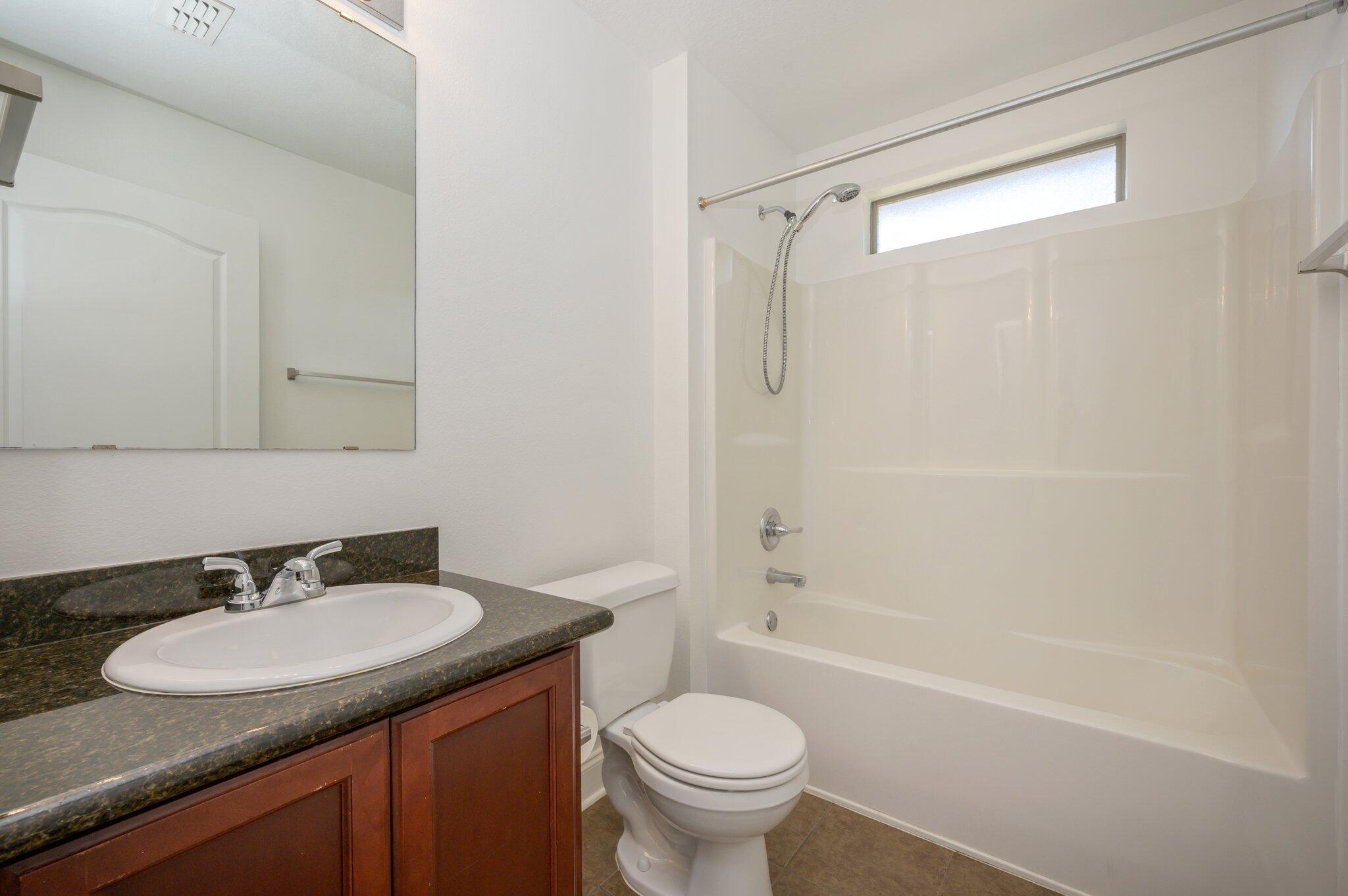 SILVER SPRINGS EST - Residential