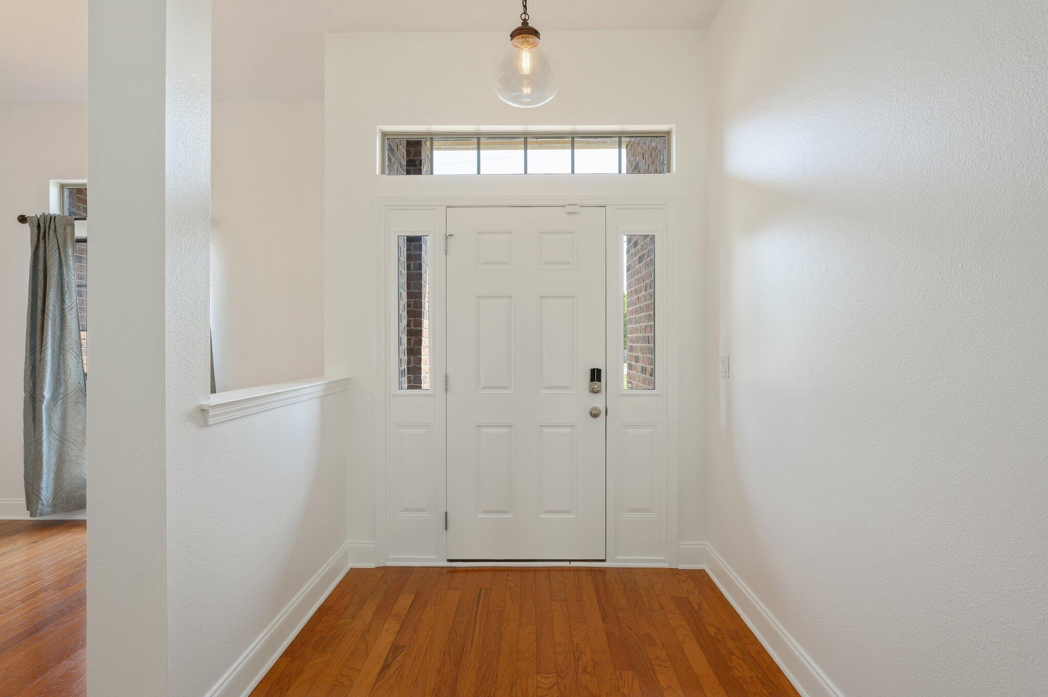 SILVER SPRINGS EST - Residential