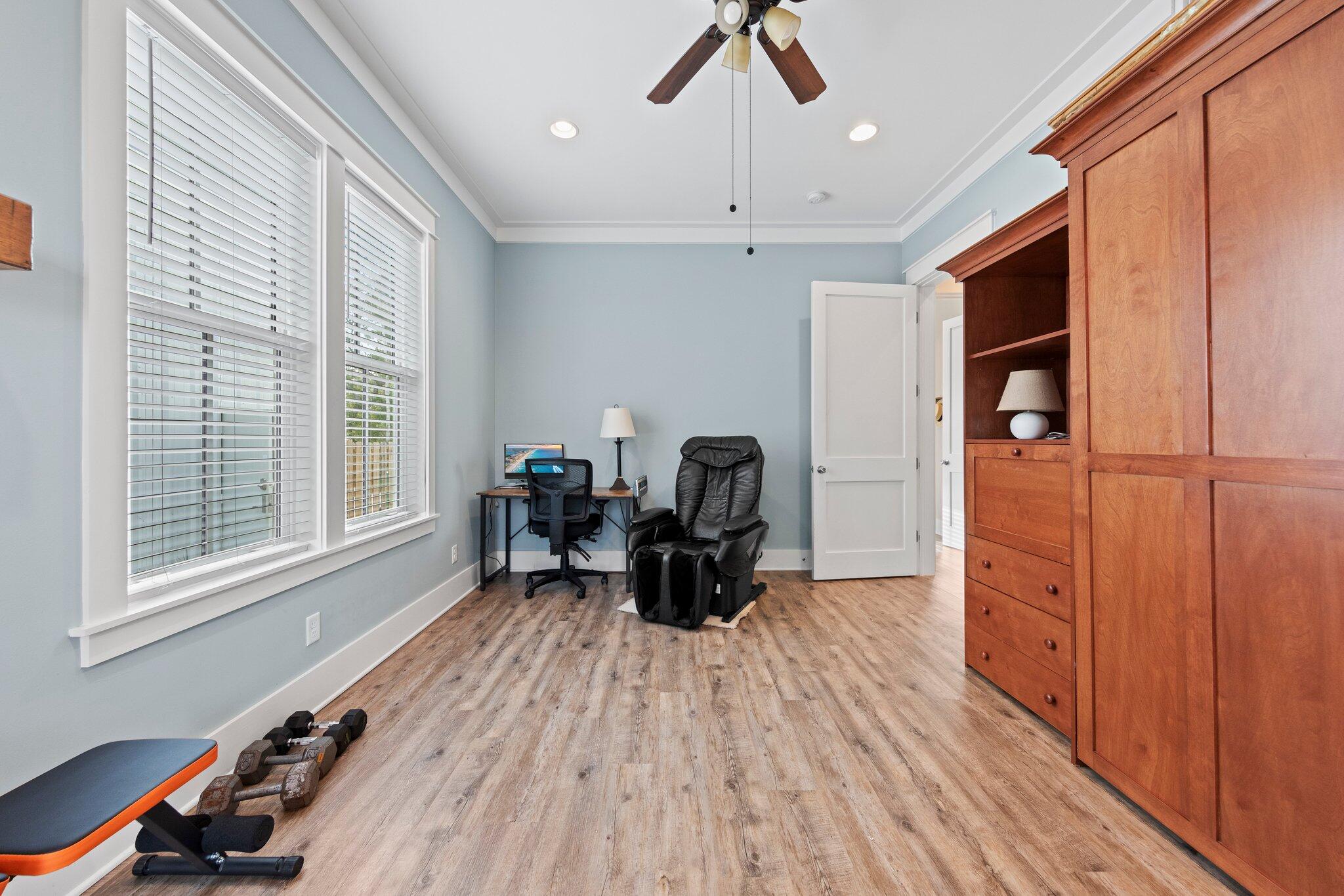 MAGNOLIA - Residential