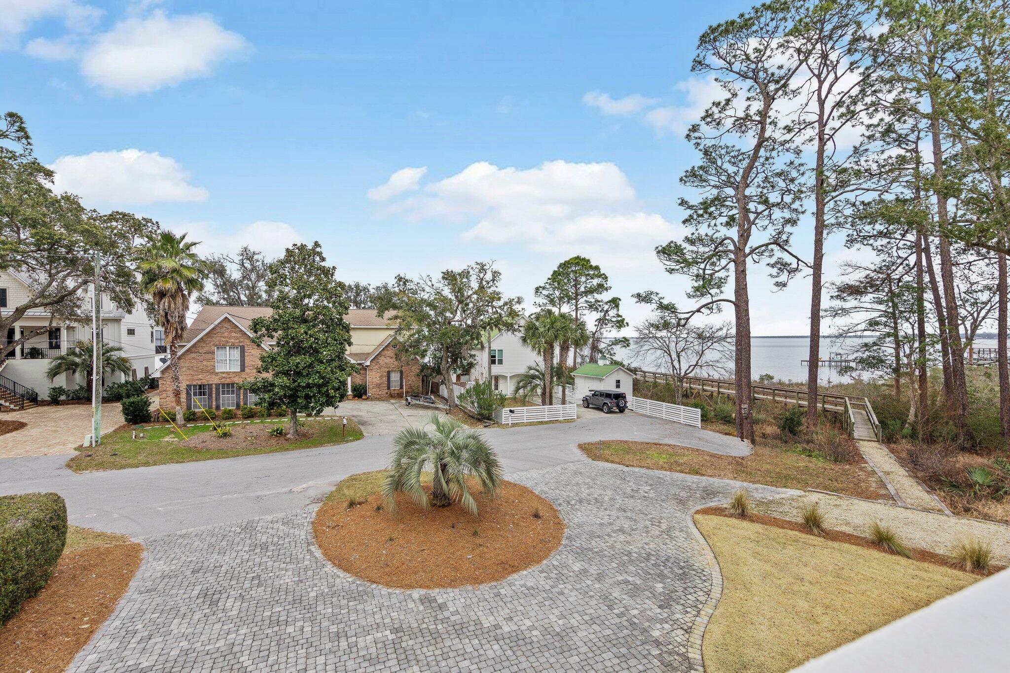 MAGNOLIA - Residential