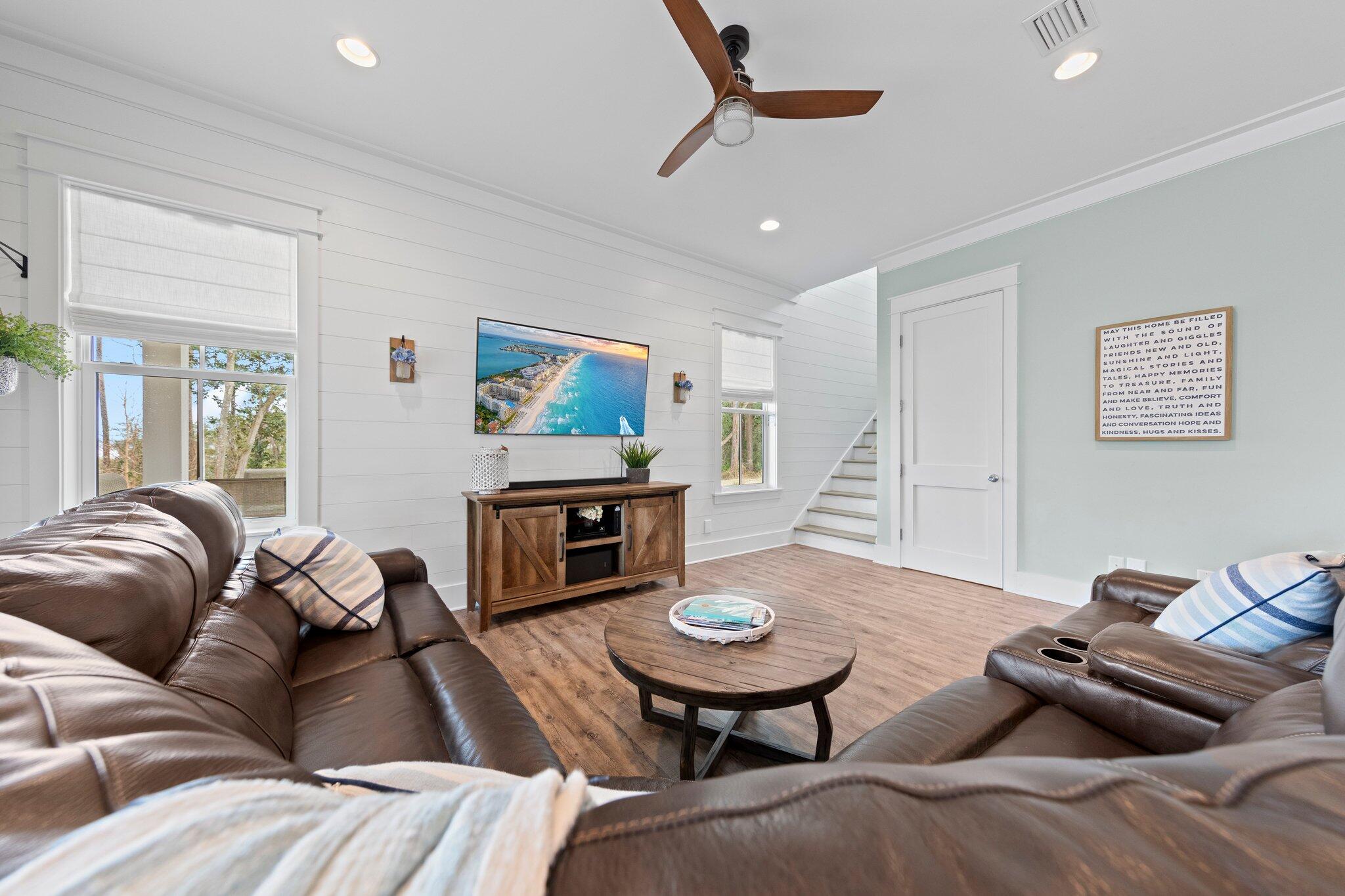 MAGNOLIA - Residential