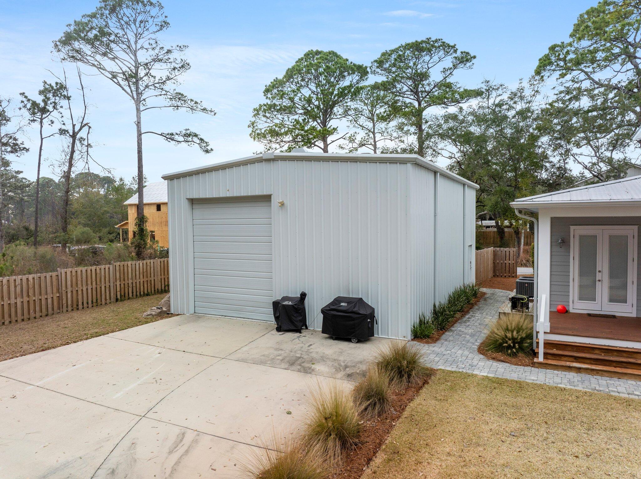 MAGNOLIA - Residential