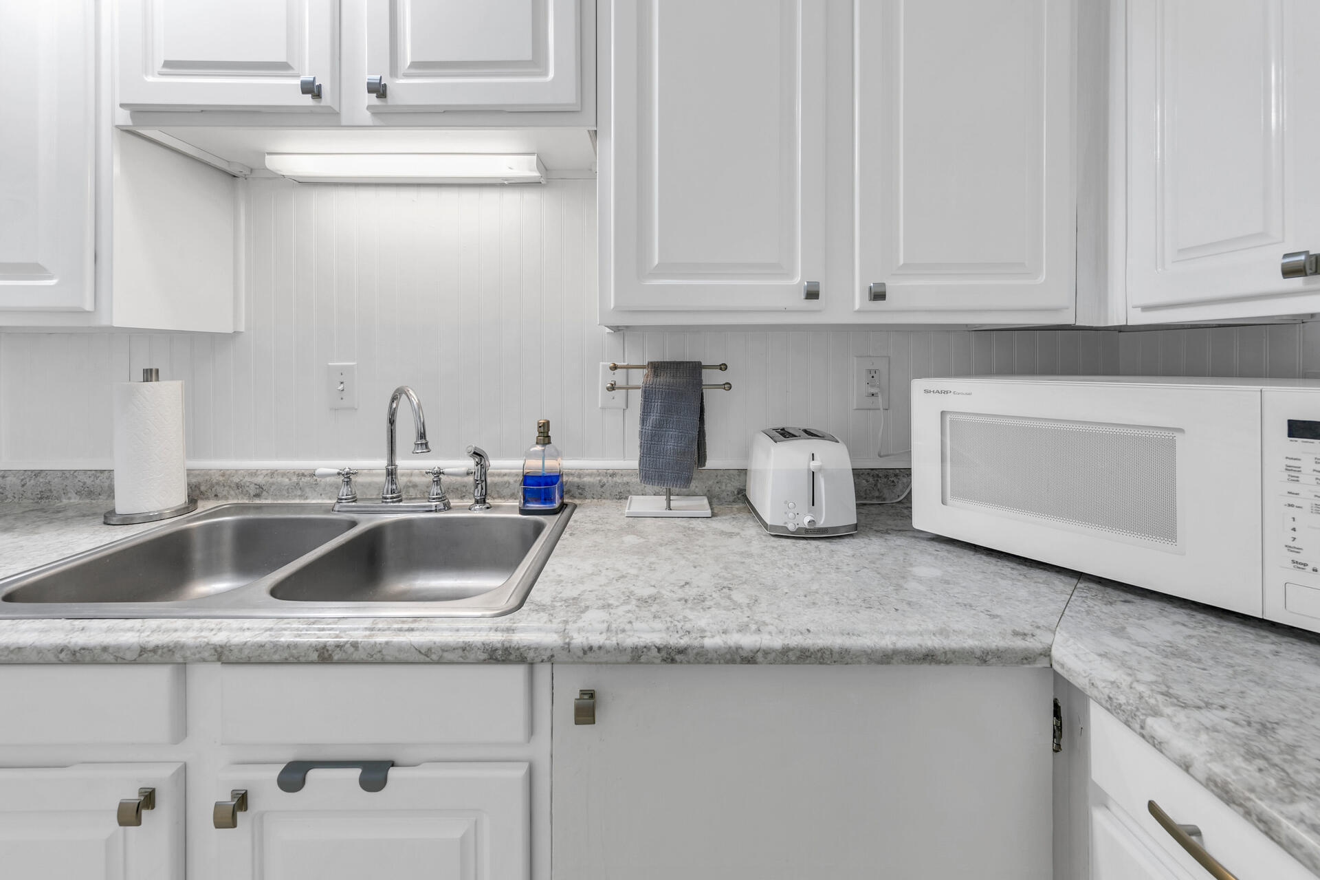 CEDARS THE - Residential