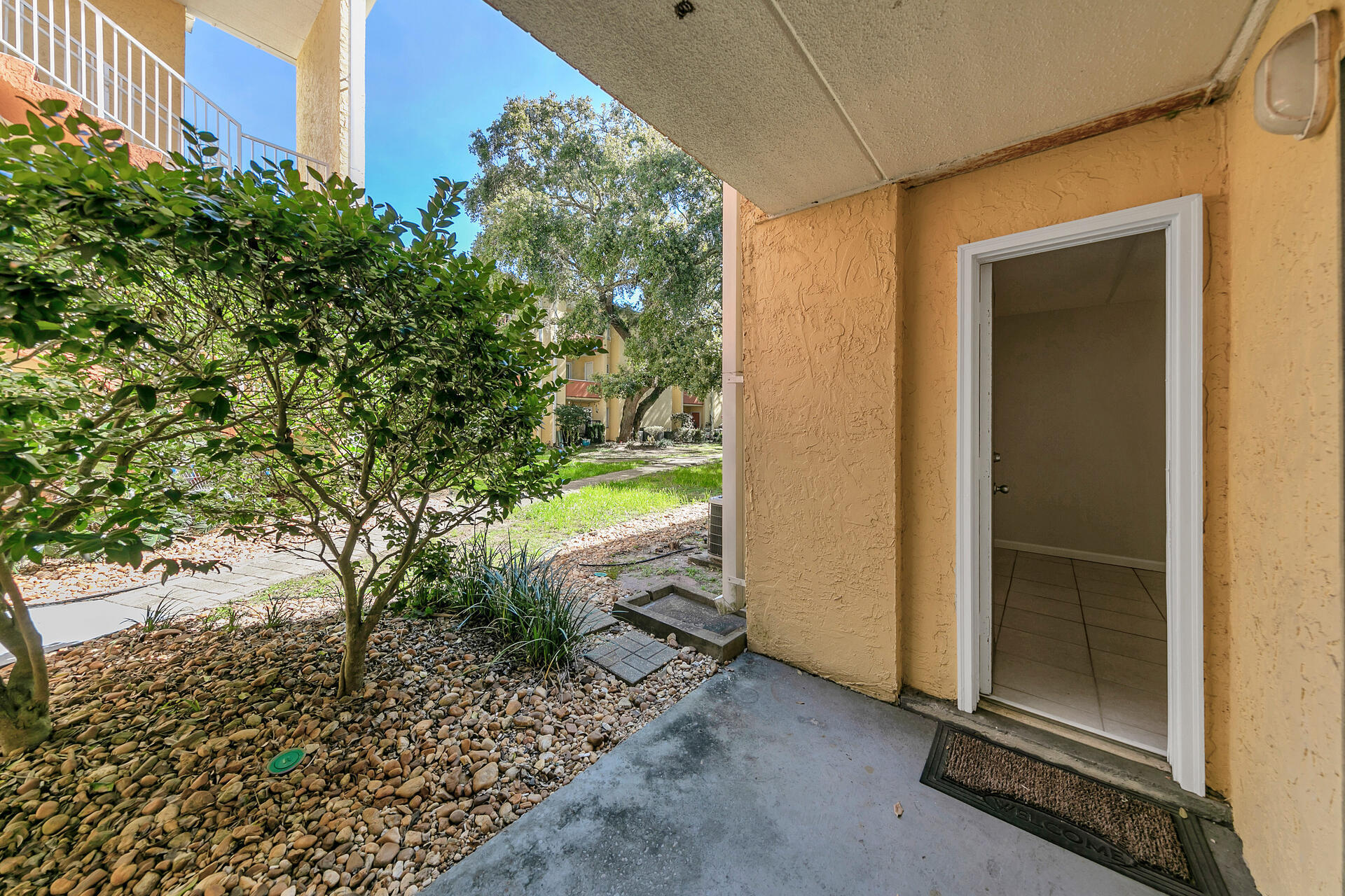 CEDARS THE - Residential