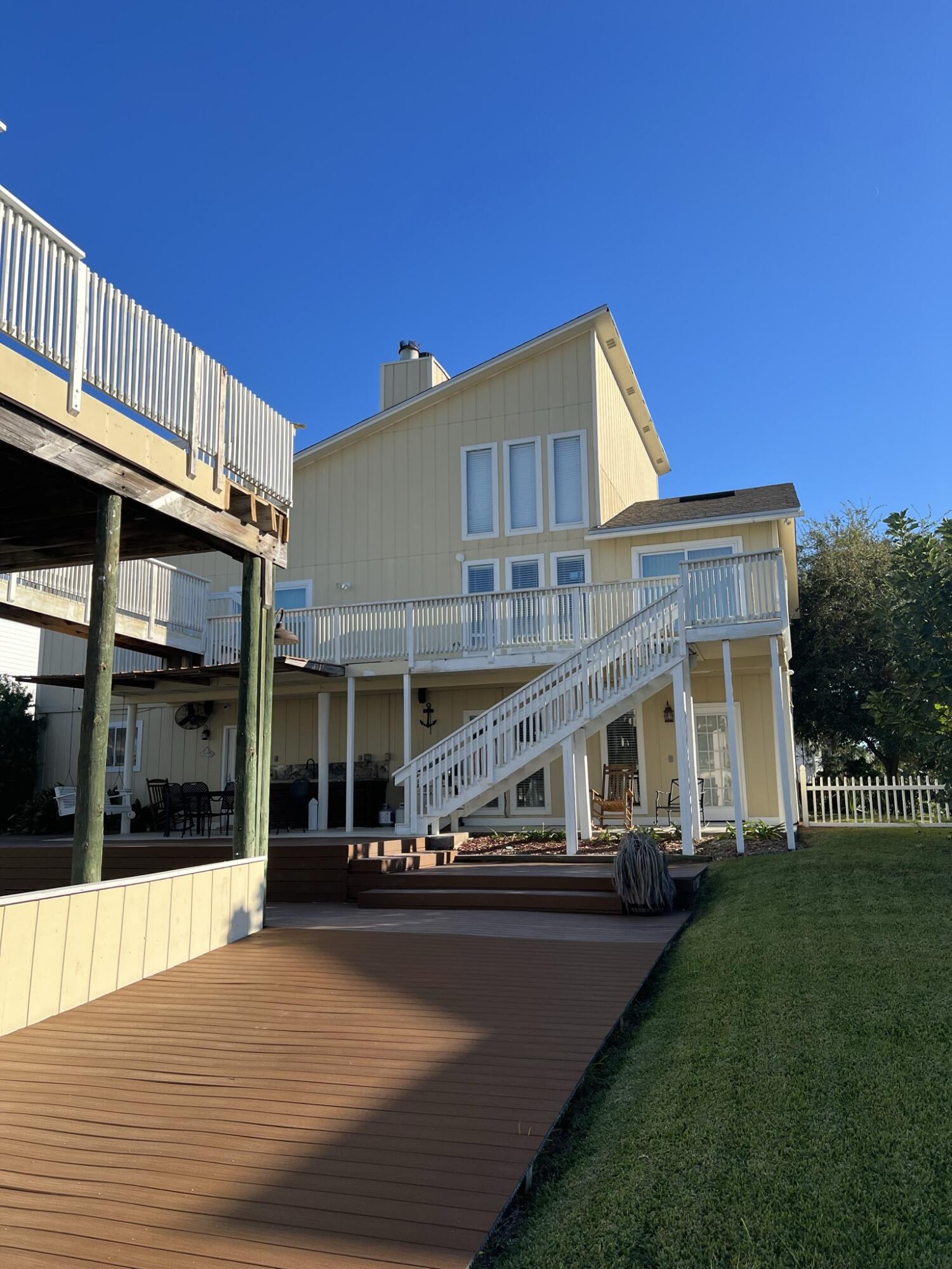 HOLIDAY ISLE - Residential
