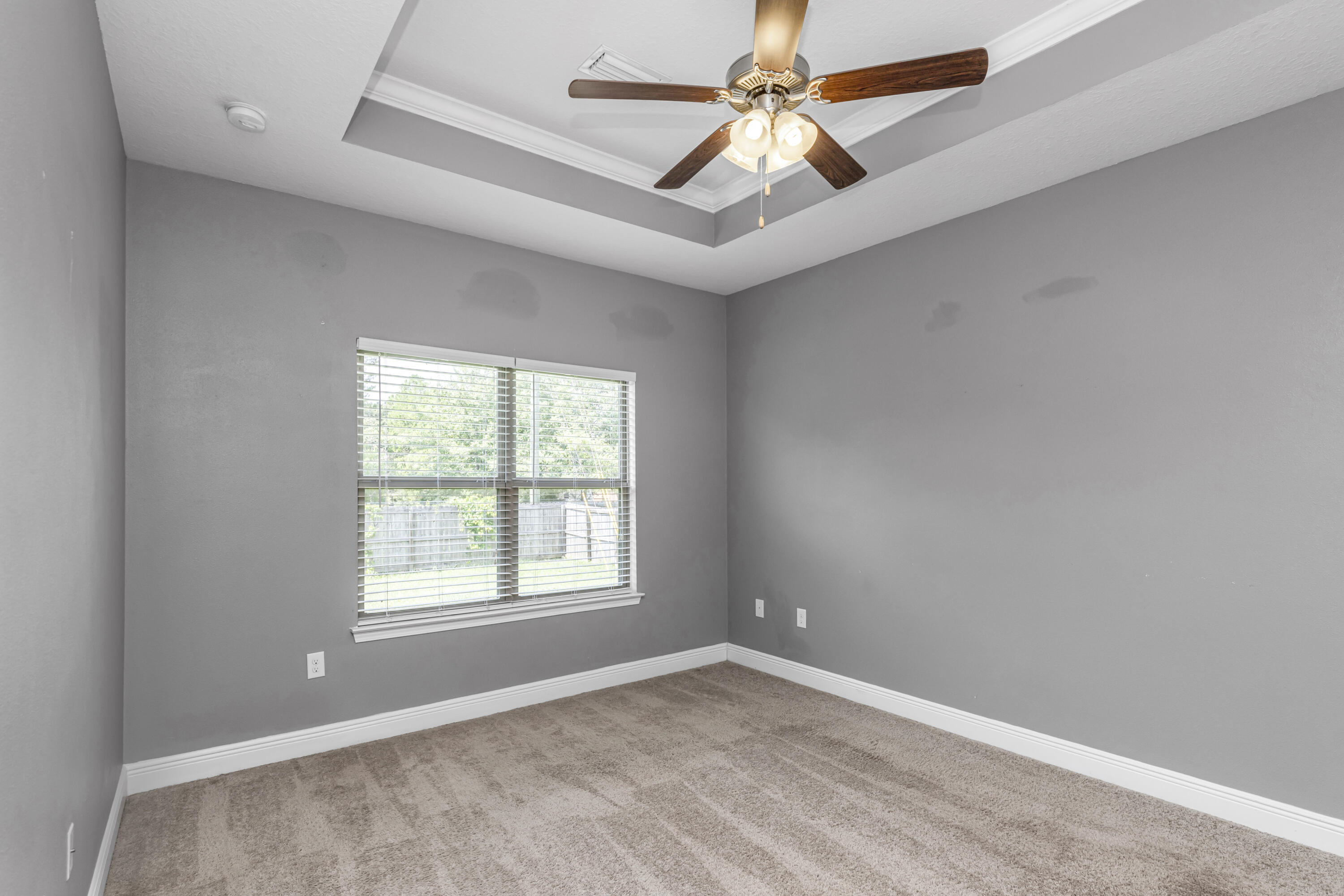 AUTUMN WOODS - Residential Lease