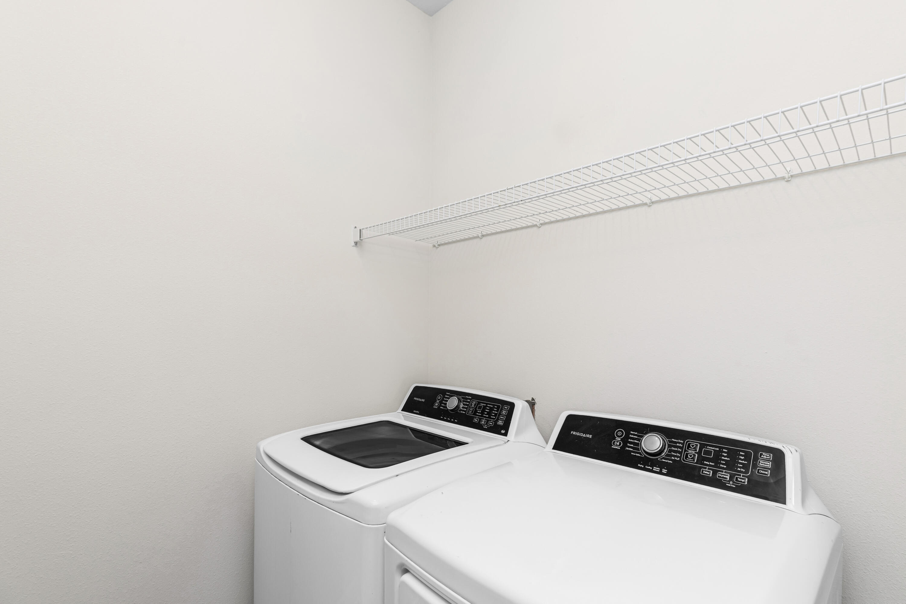 AUTUMN WOODS - Residential Lease