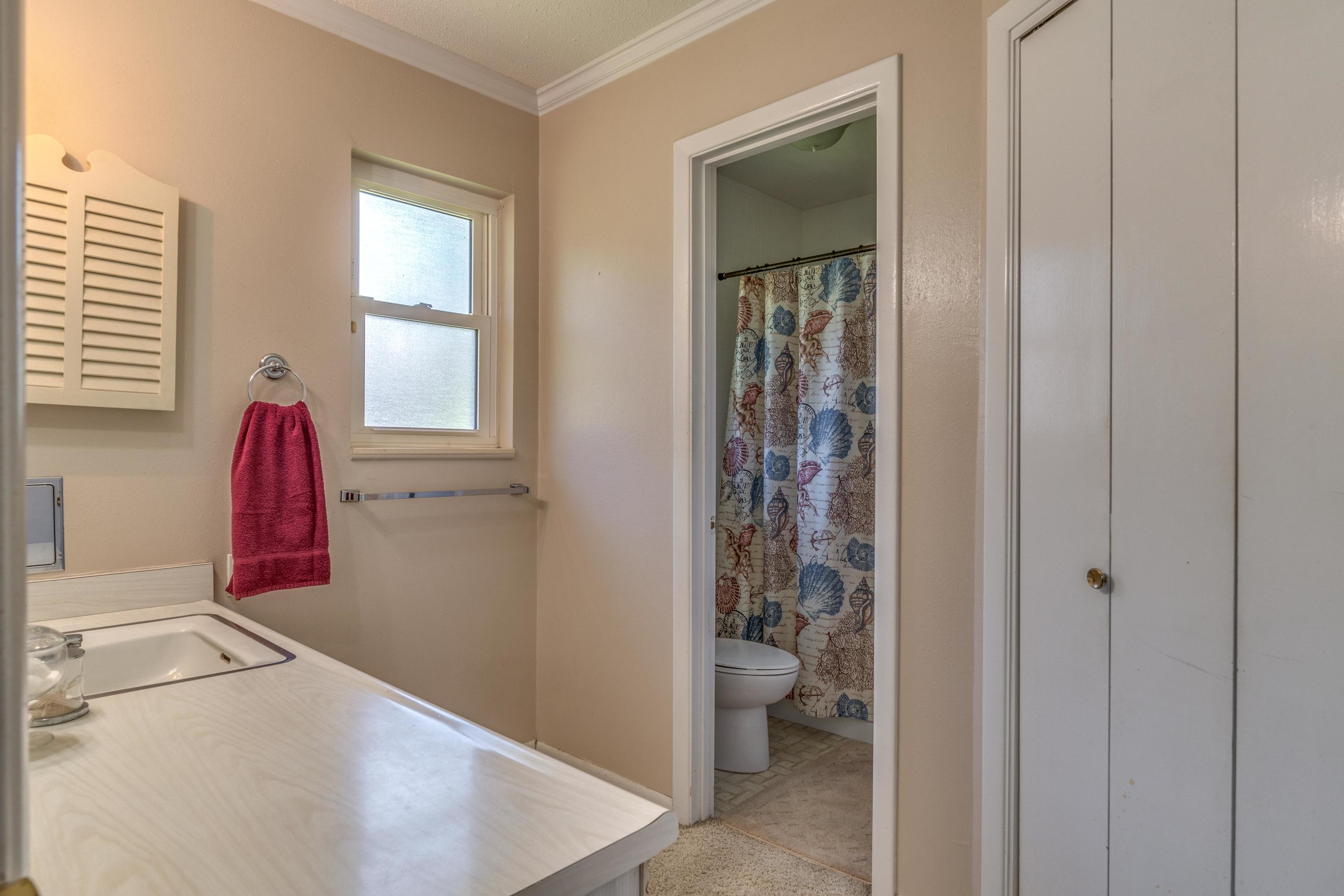 LAKE LORRAINE ESTATES - Residential