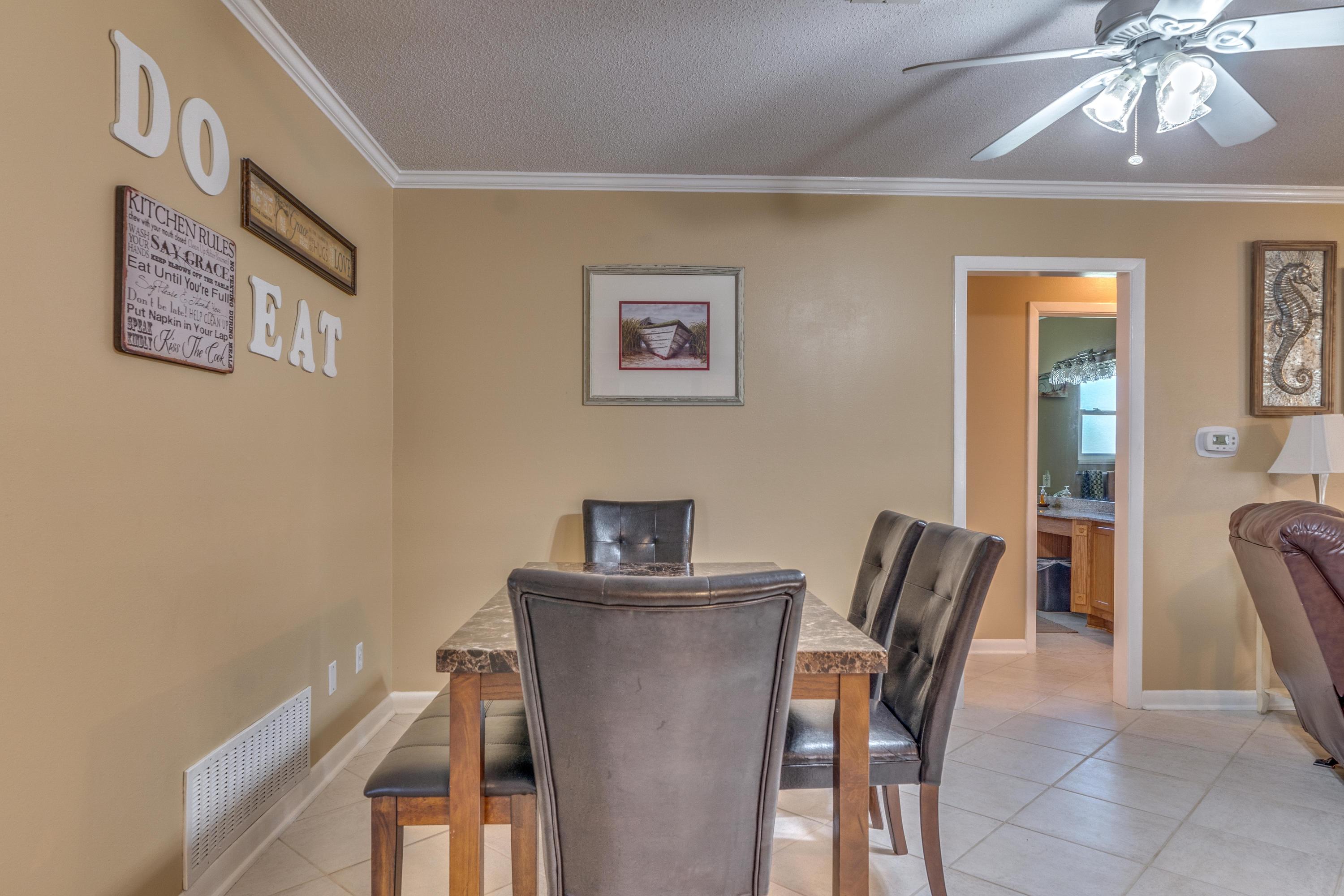 LAKE LORRAINE ESTATES - Residential