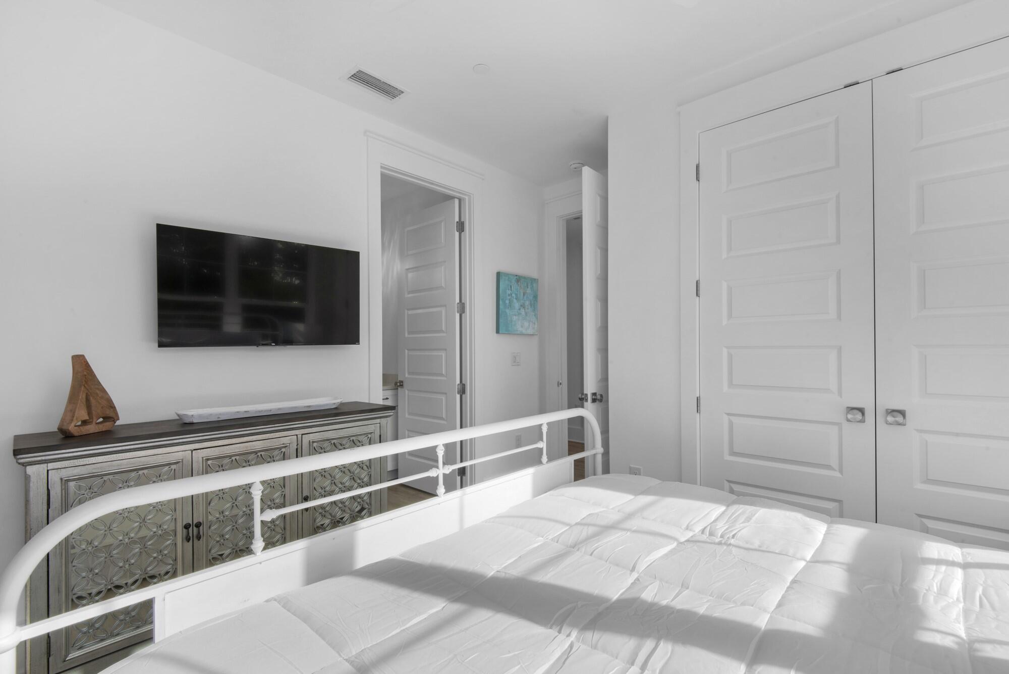 BEACH HIGHLAND 1ST ADD - Residential