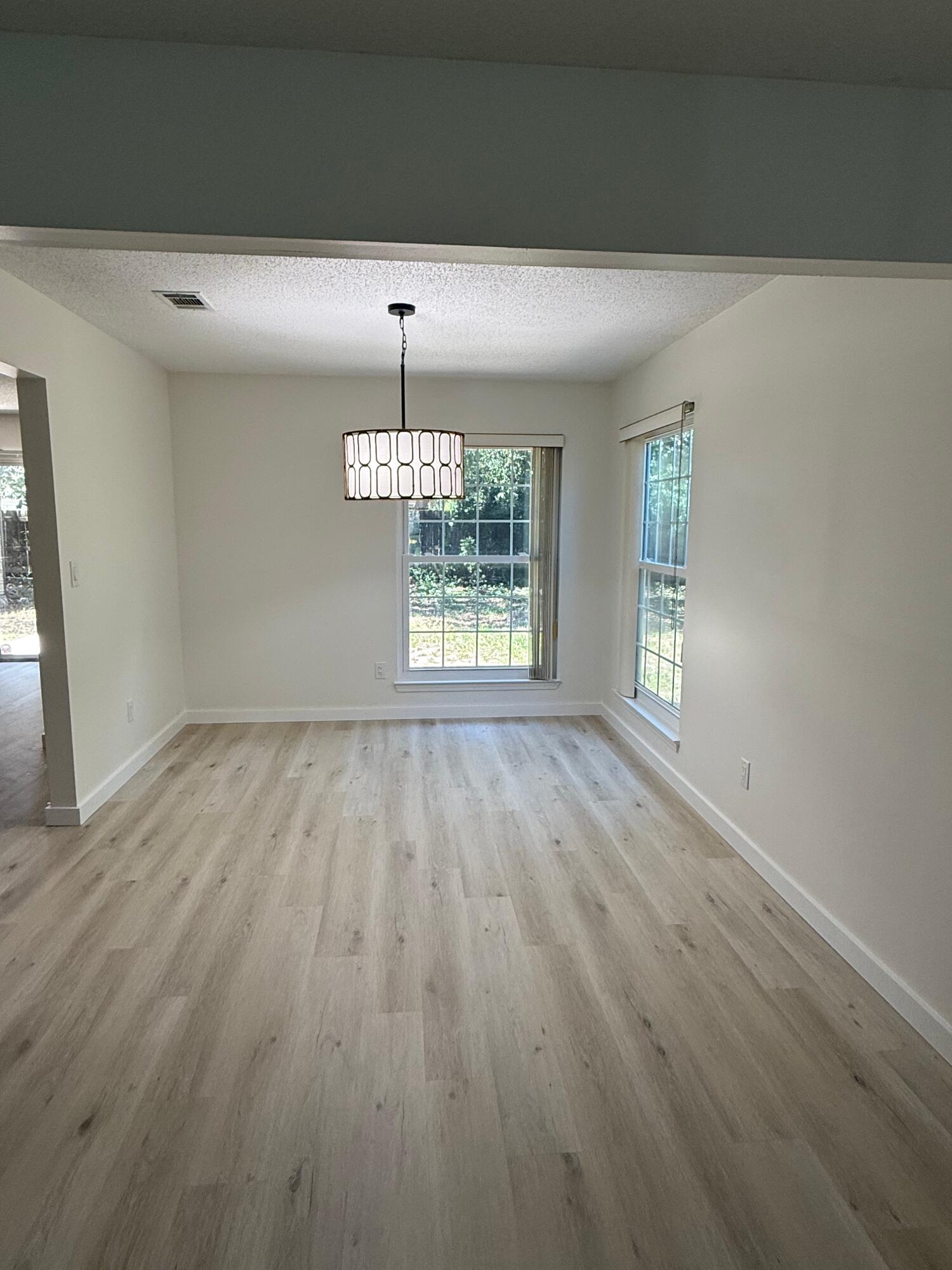 PATRICIAS PLACE - Residential