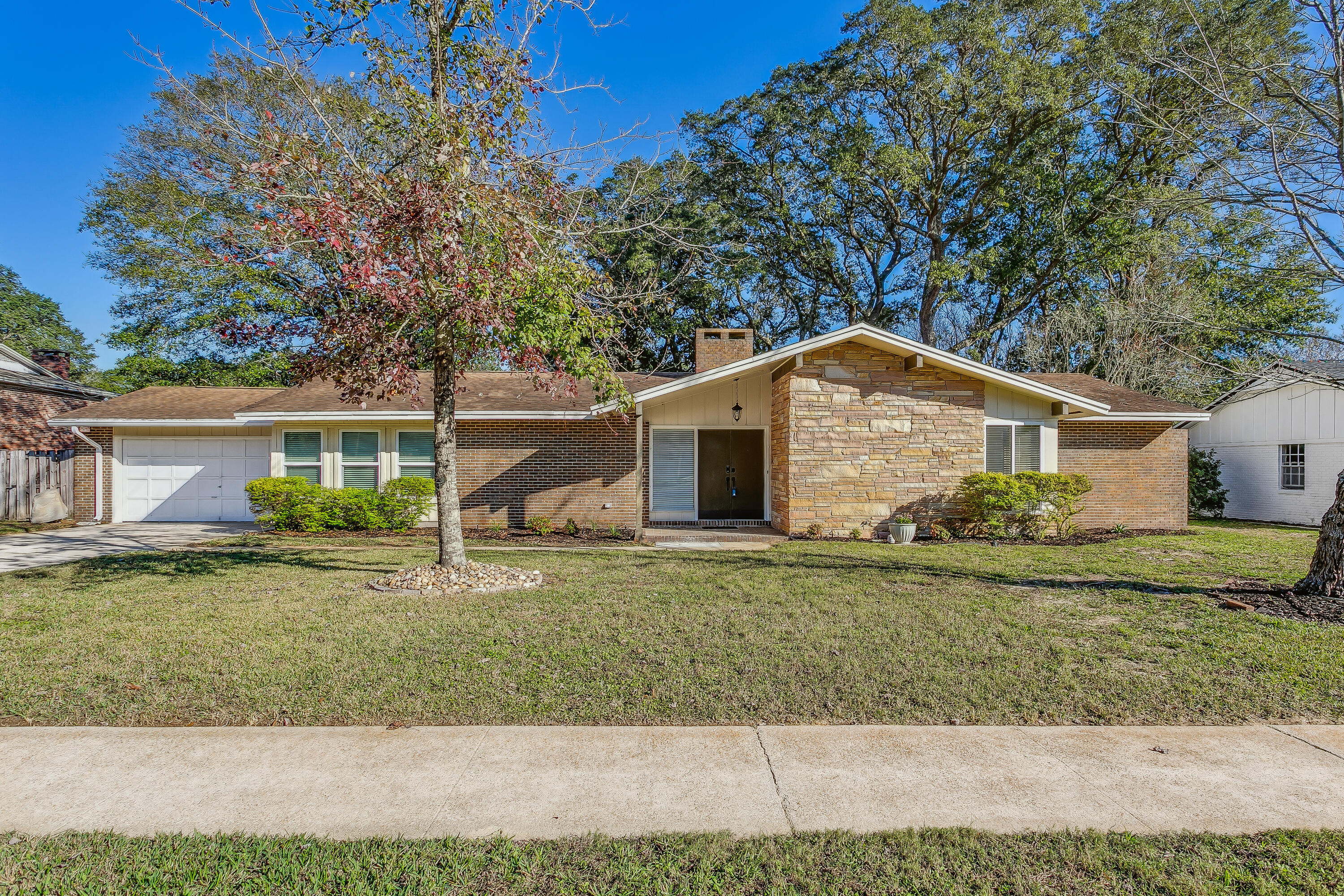 FOREST PARK UNIT 2 - Residential