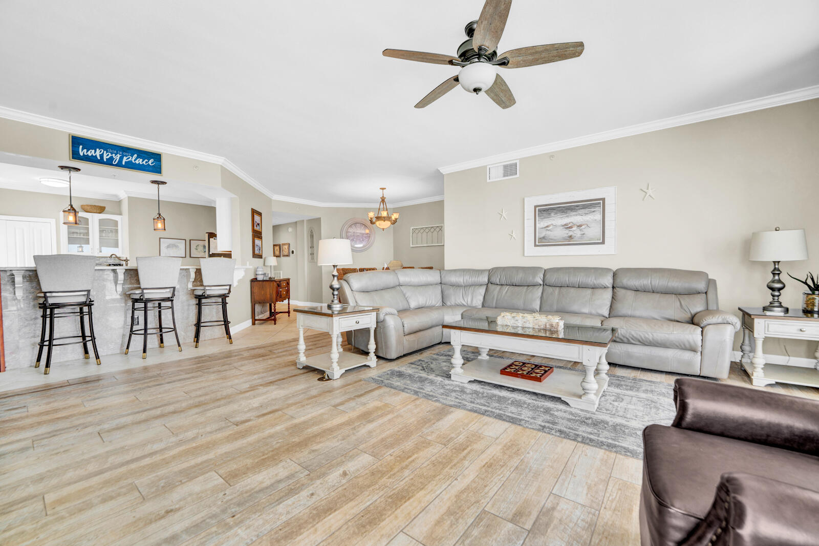 Grande Surf Club - Residential