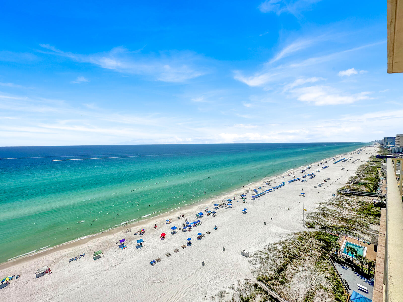 Grande Surf Club - Residential