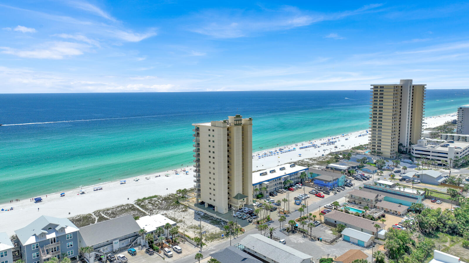 Grande Surf Club - Residential