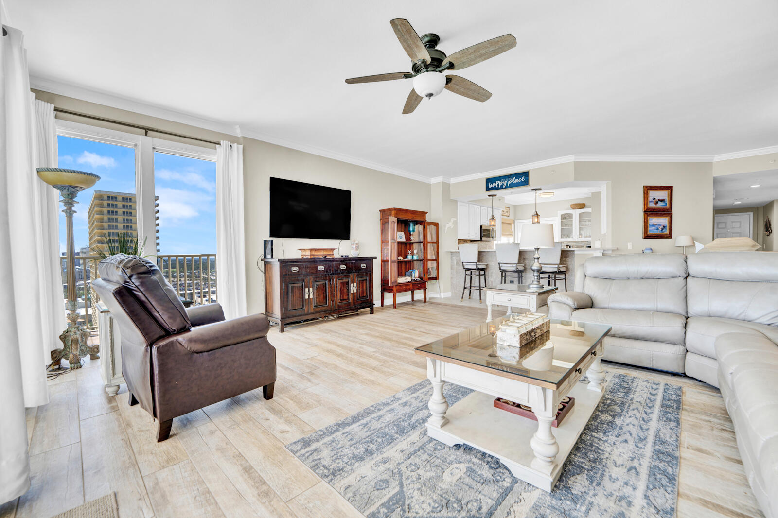 Grande Surf Club - Residential