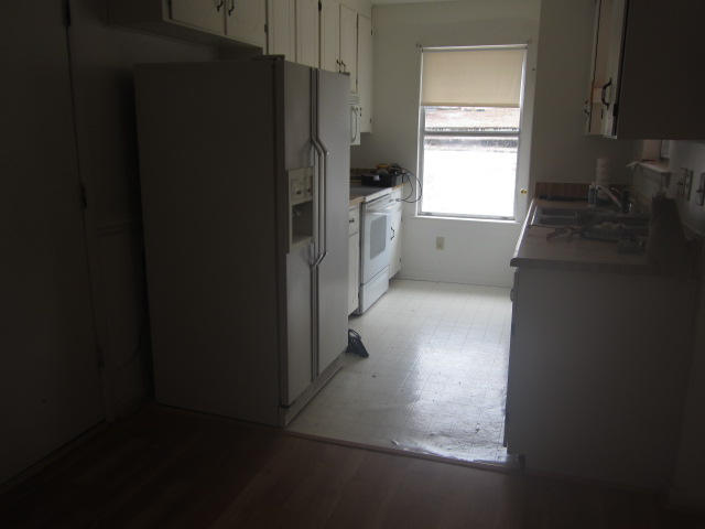 CREEKSIDE 2 - Residential Lease