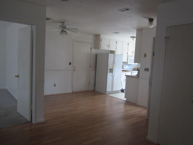 CREEKSIDE 2 - Residential Lease