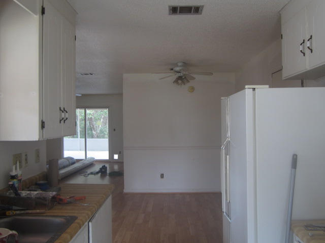 CREEKSIDE 2 - Residential Lease