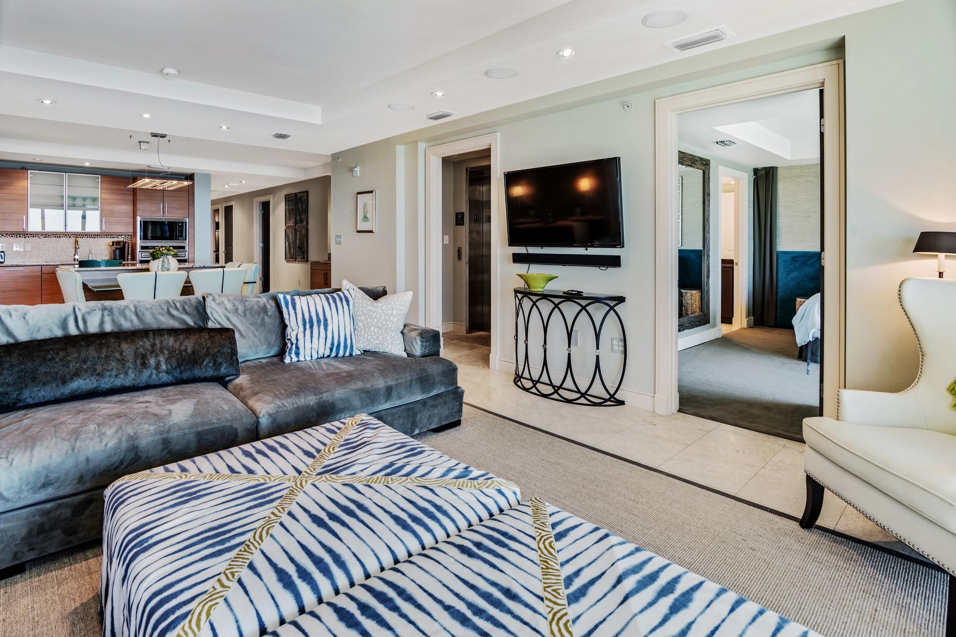 PARK PLACE ON SEAGROVE BEACH - Residential