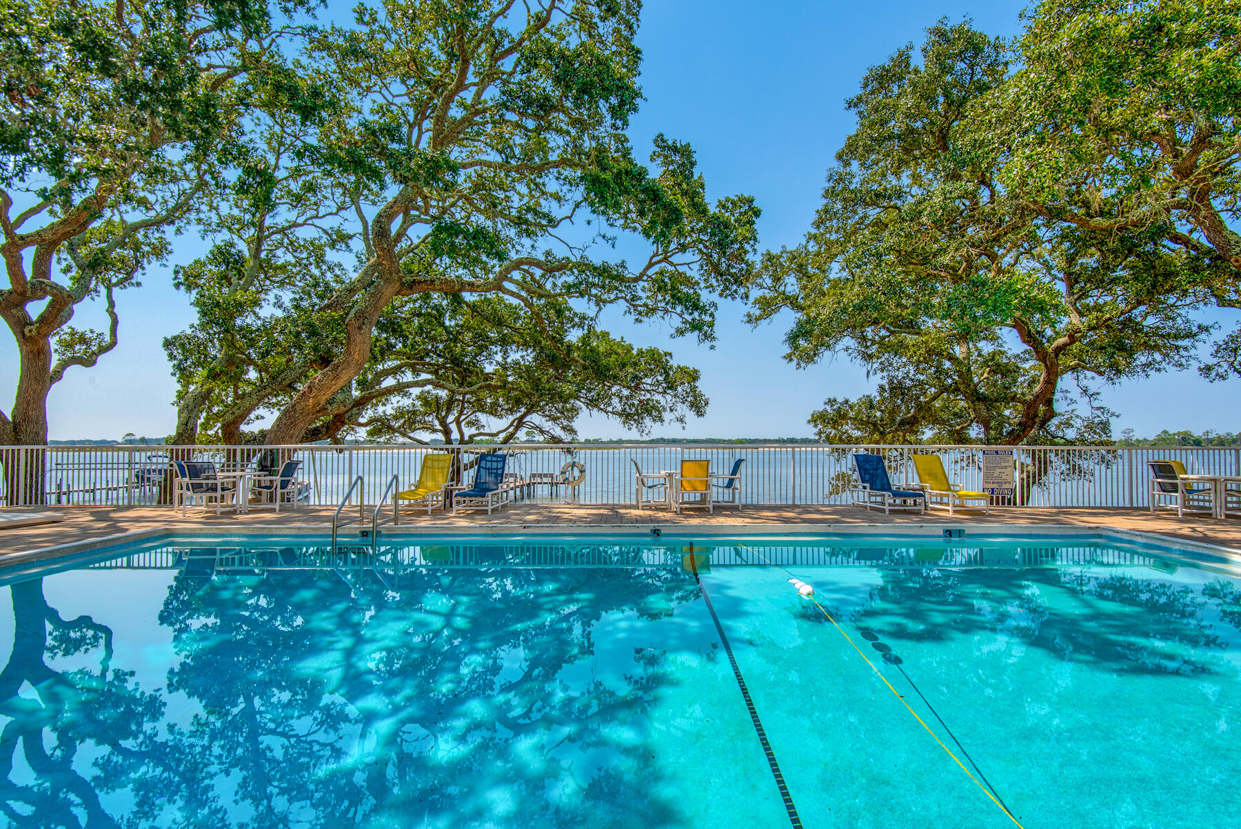 CEDARS CONDO - Residential