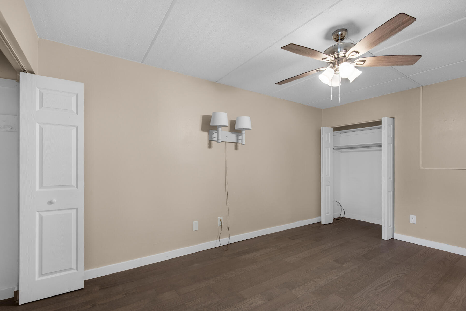 CEDARS CONDO - Residential