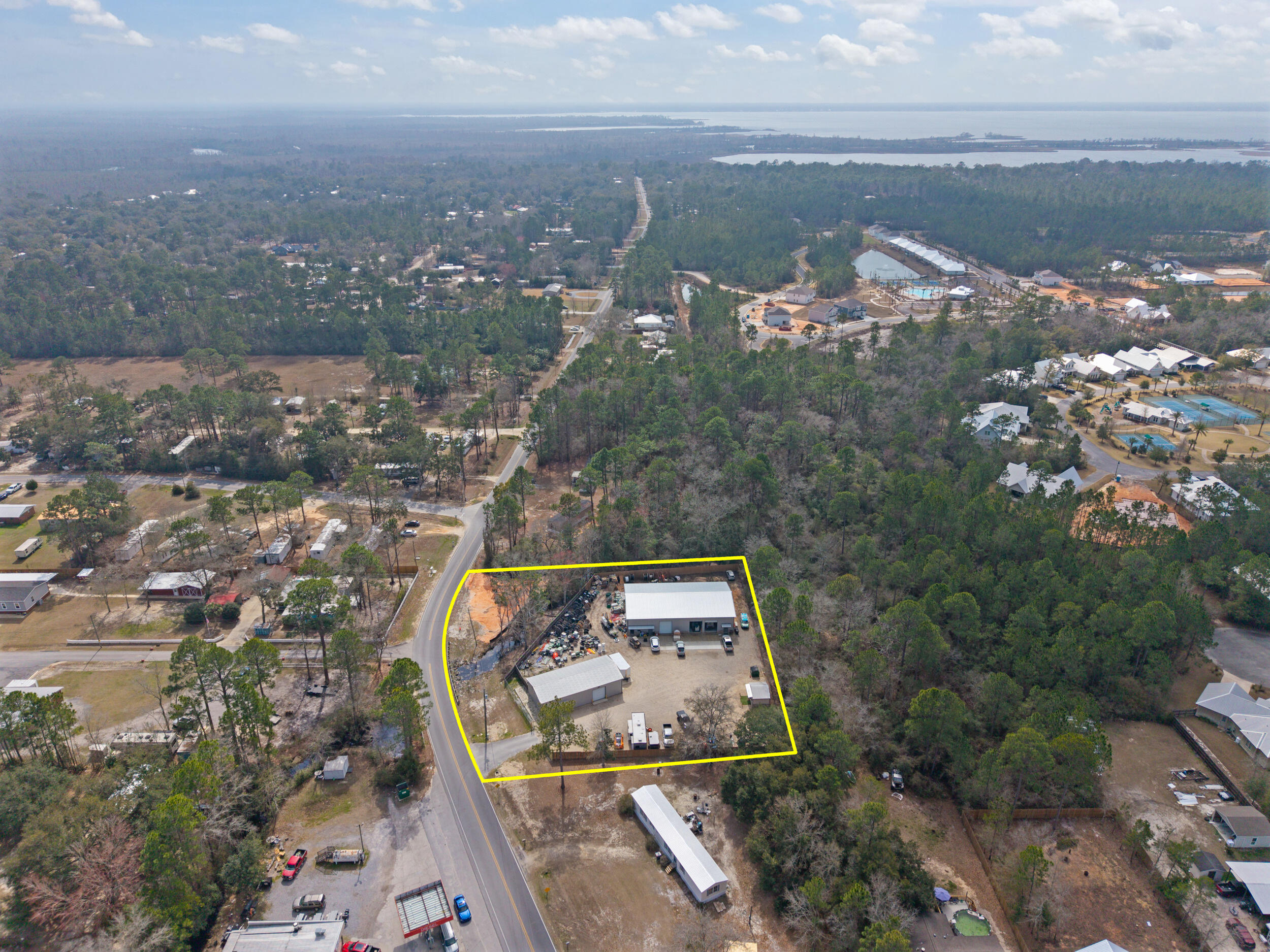 JOLLY BAY ACRES - Residential