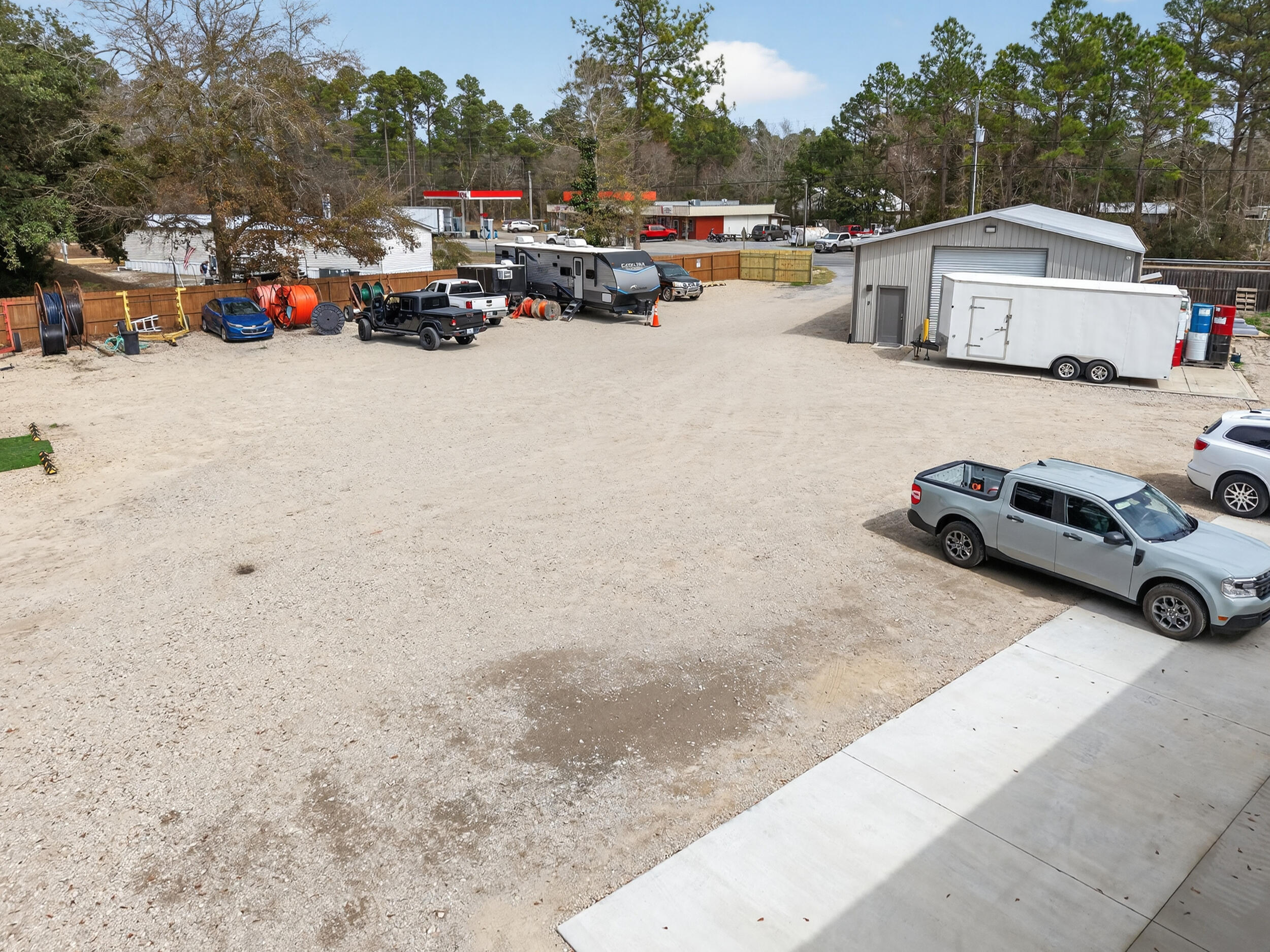 JOLLY BAY ACRES - Residential